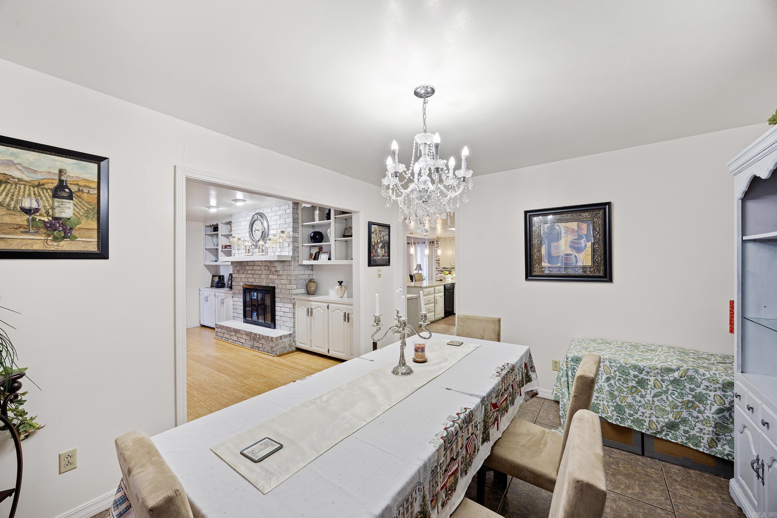 CRAIGWOOD ACRES - Residential