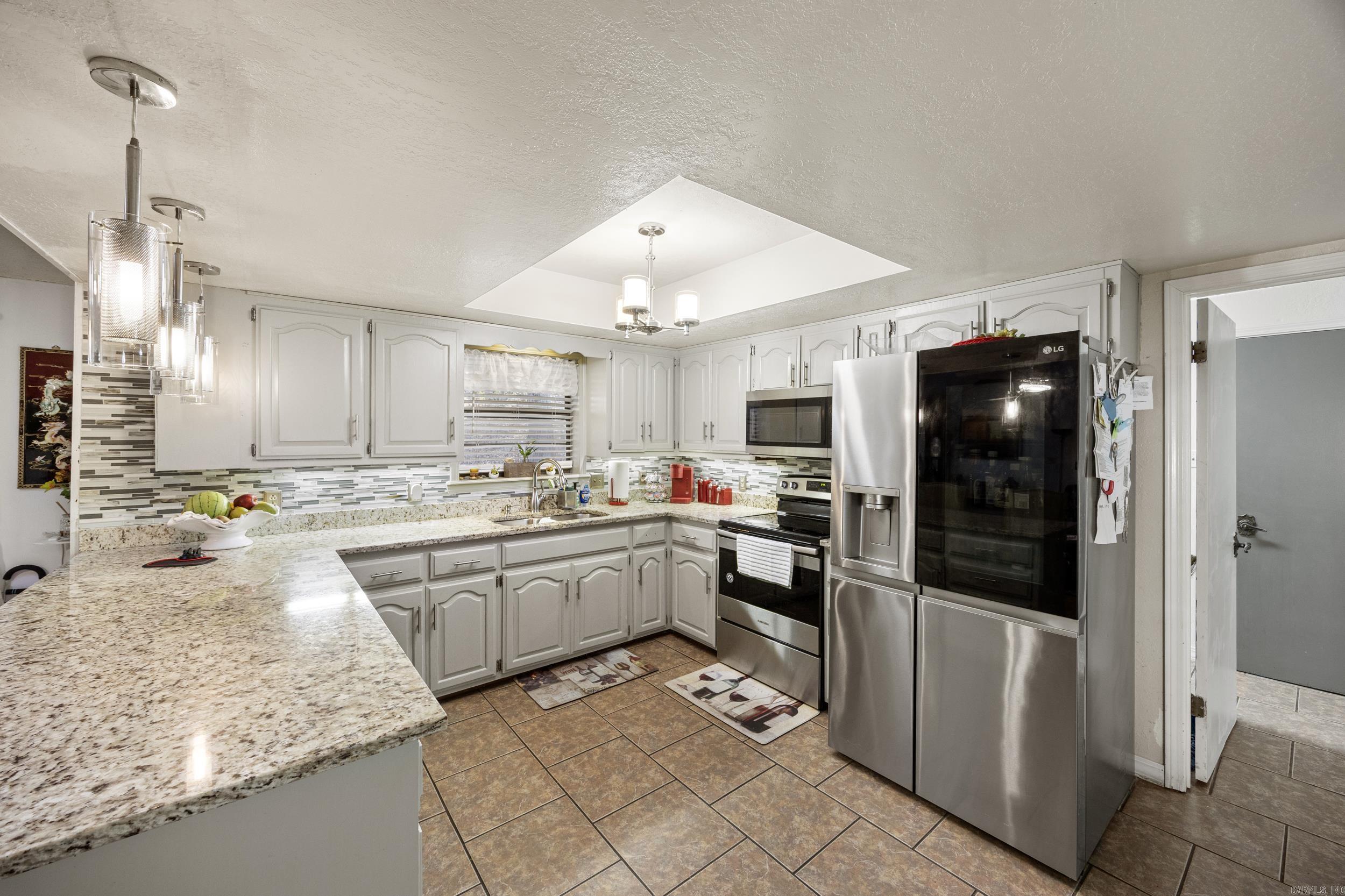 CRAIGWOOD ACRES - Residential