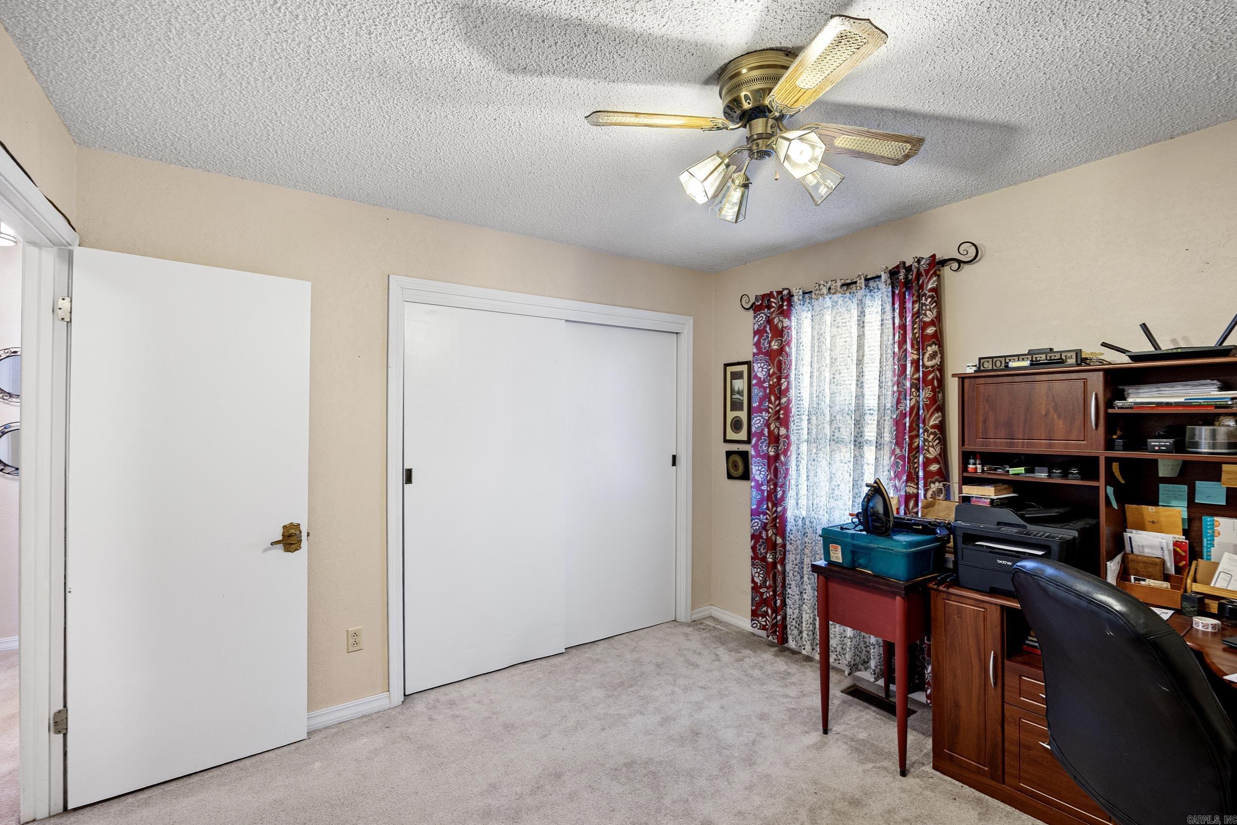 CRAIGWOOD ACRES - Residential