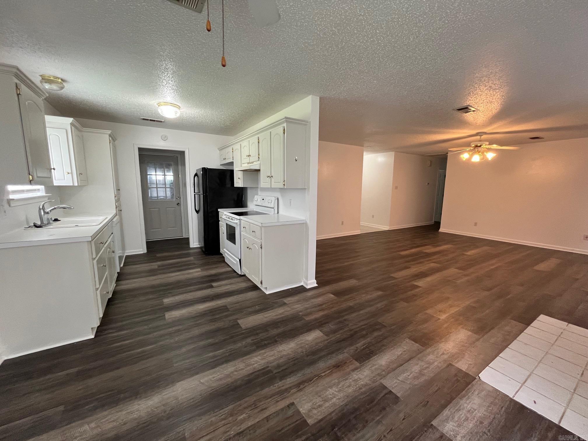 Edgewood - Residential Lease