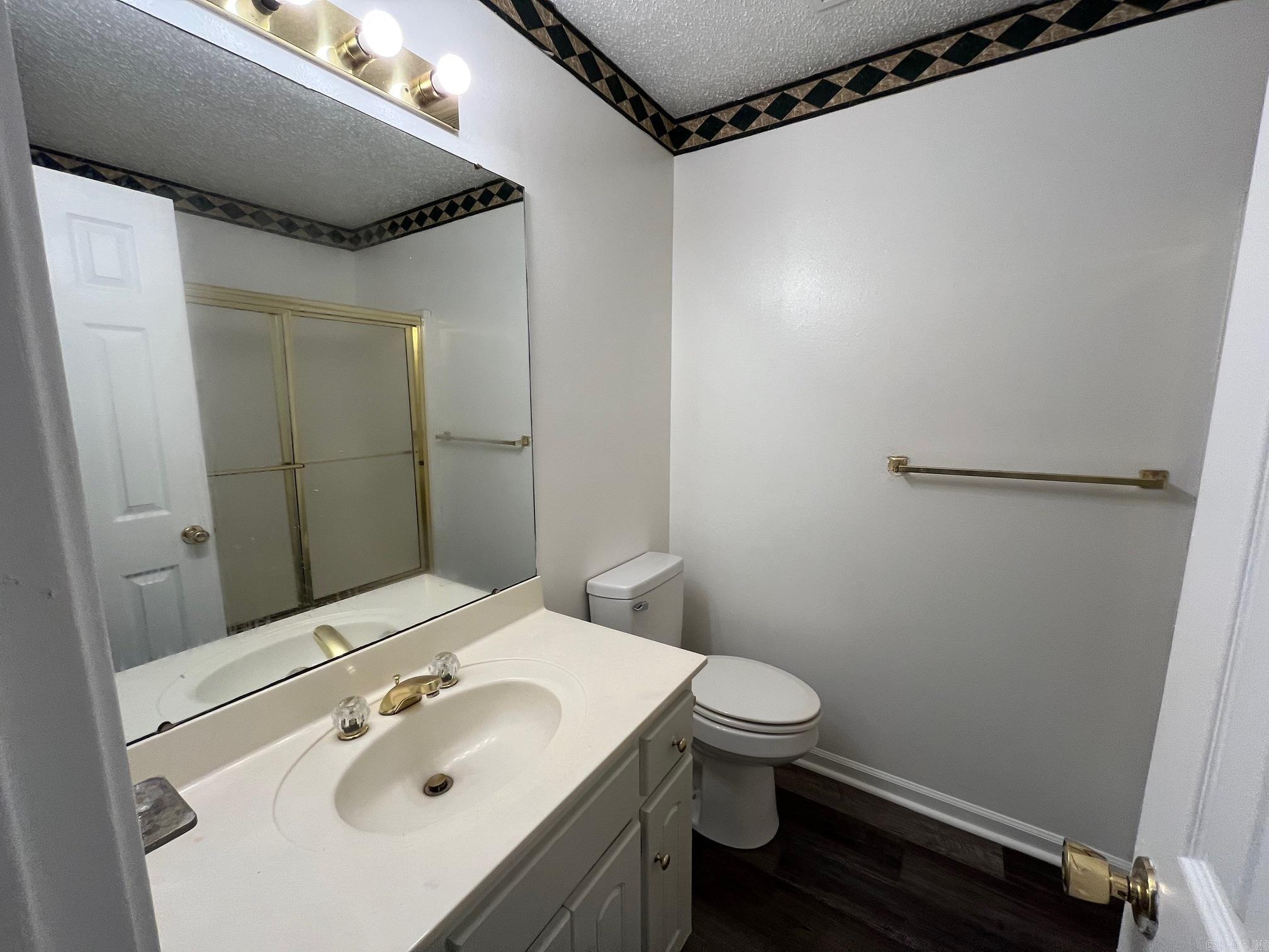 Edgewood - Residential Lease