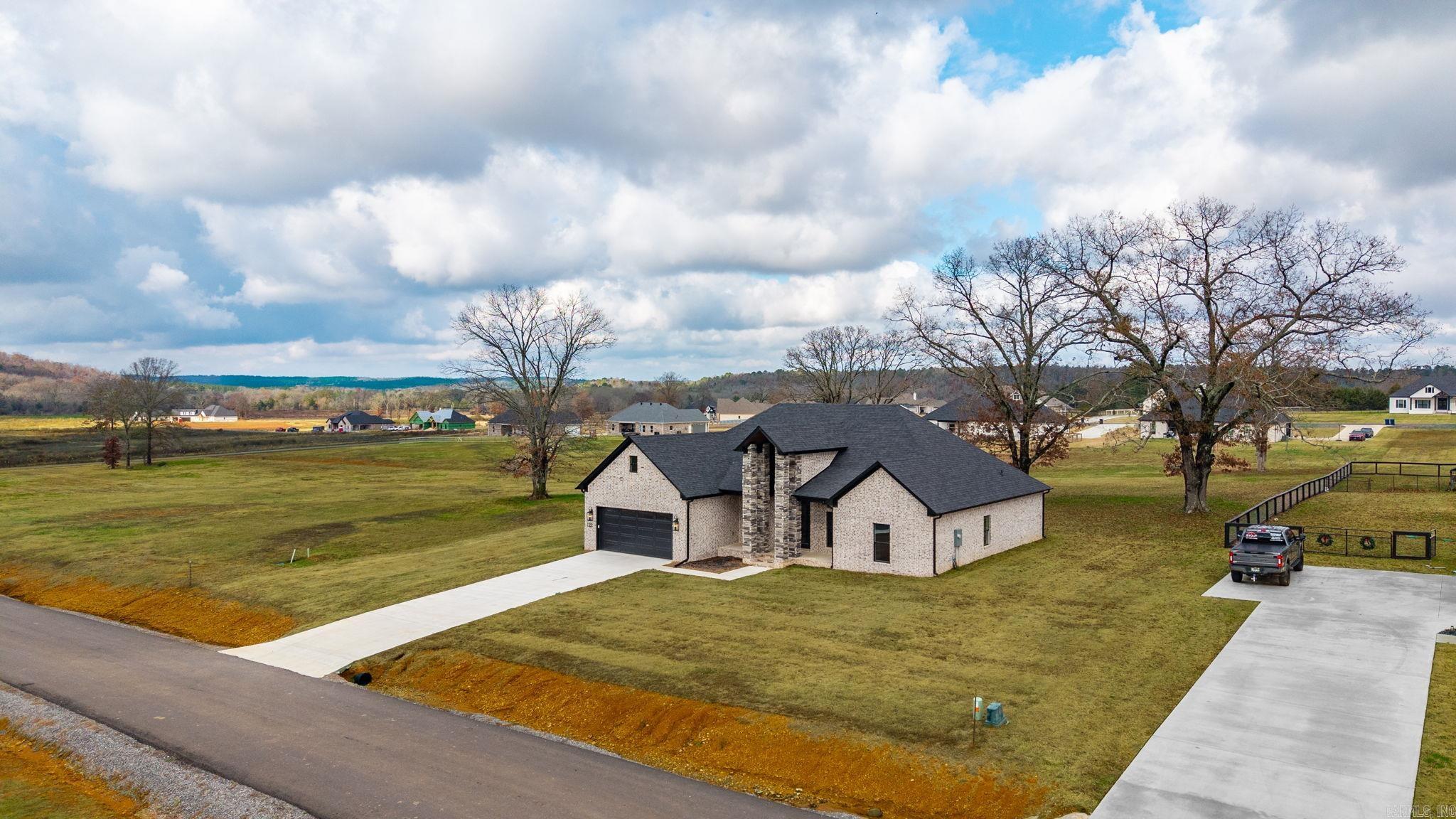 REPUBLICAN VALLEY ESTATES - Residential