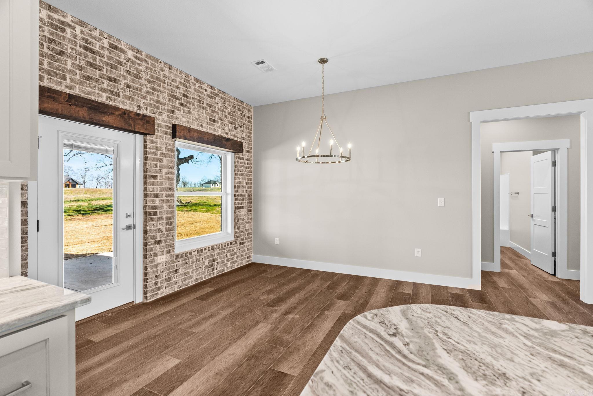 REPUBLICAN VALLEY ESTATES - Residential