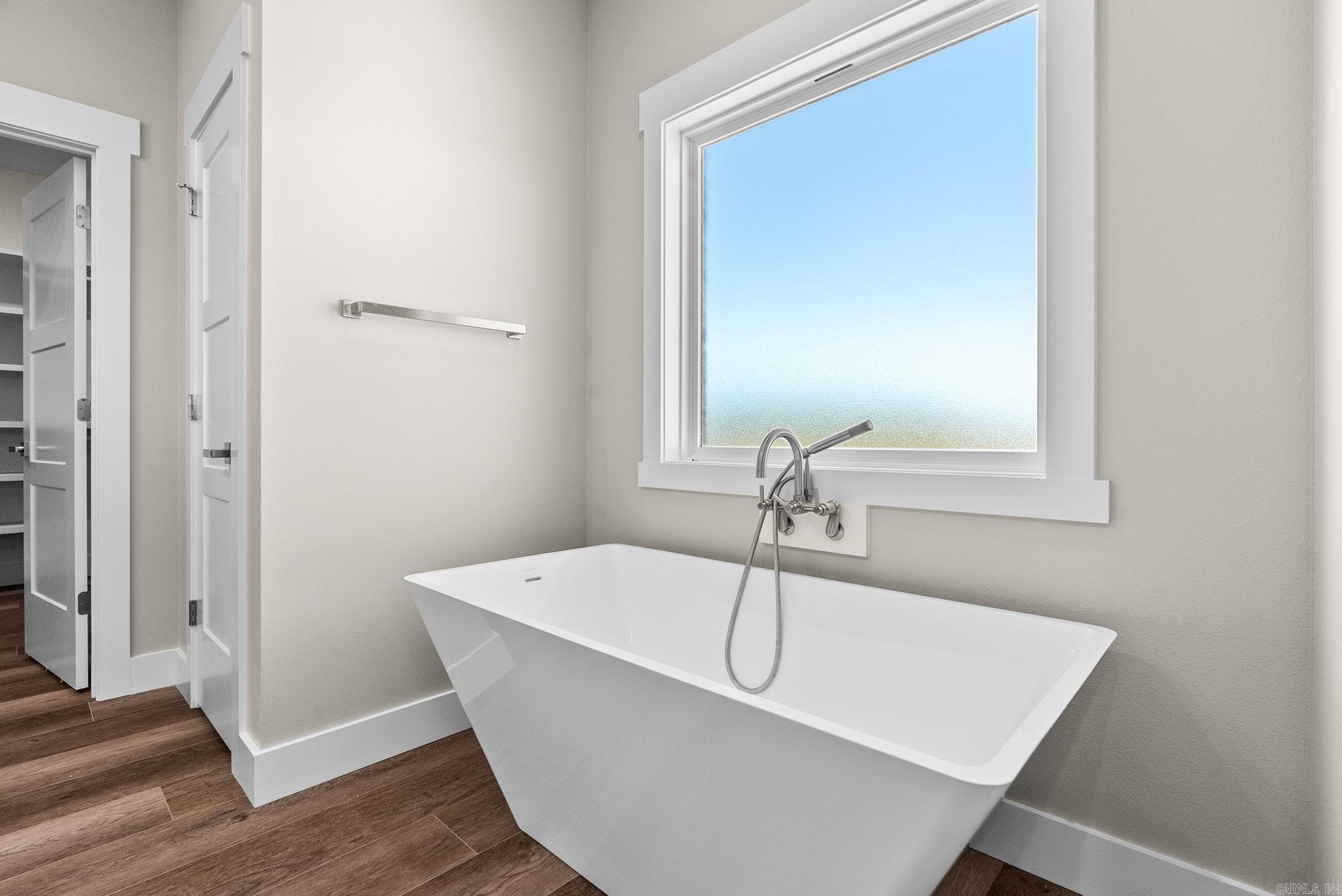 REPUBLICAN VALLEY ESTATES - Residential