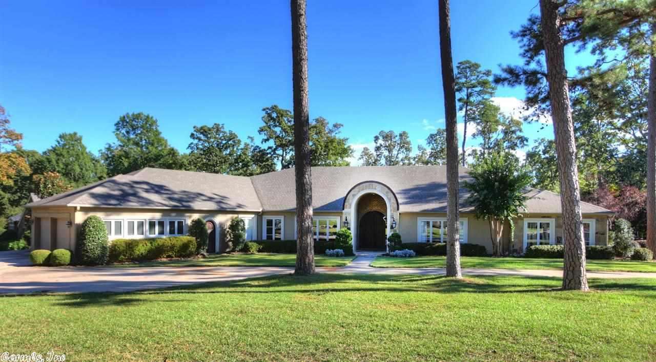 Prestigious address, third hole PV golf course! One level home, open floor plan, plenty of storage space, living areas & bonus rooms, 5 bedrms, & 4 full baths, his/her's office, walking distance to PVCC. Renovated in 2006, beautiful stone work and quality materials, no expense spared. New paint,light fixtures and Verandas, new gourmet kitchen. Perfect for outdoor entertaining. Close to Pulaski Academy, established neighborhood, quiet neighbors. Conveniently located to downtown.