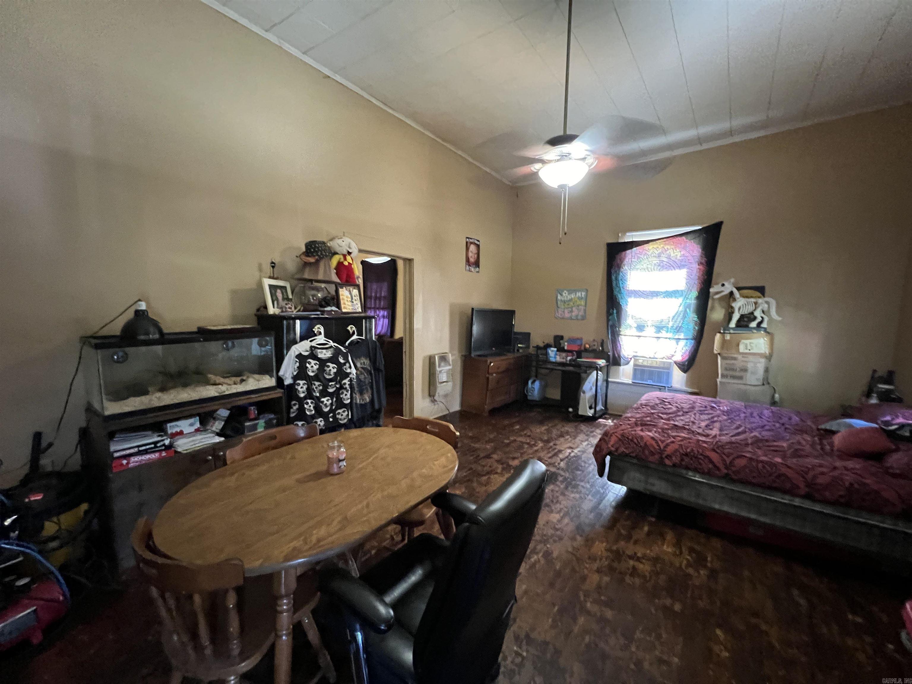 Hillcrest #1 - Residential