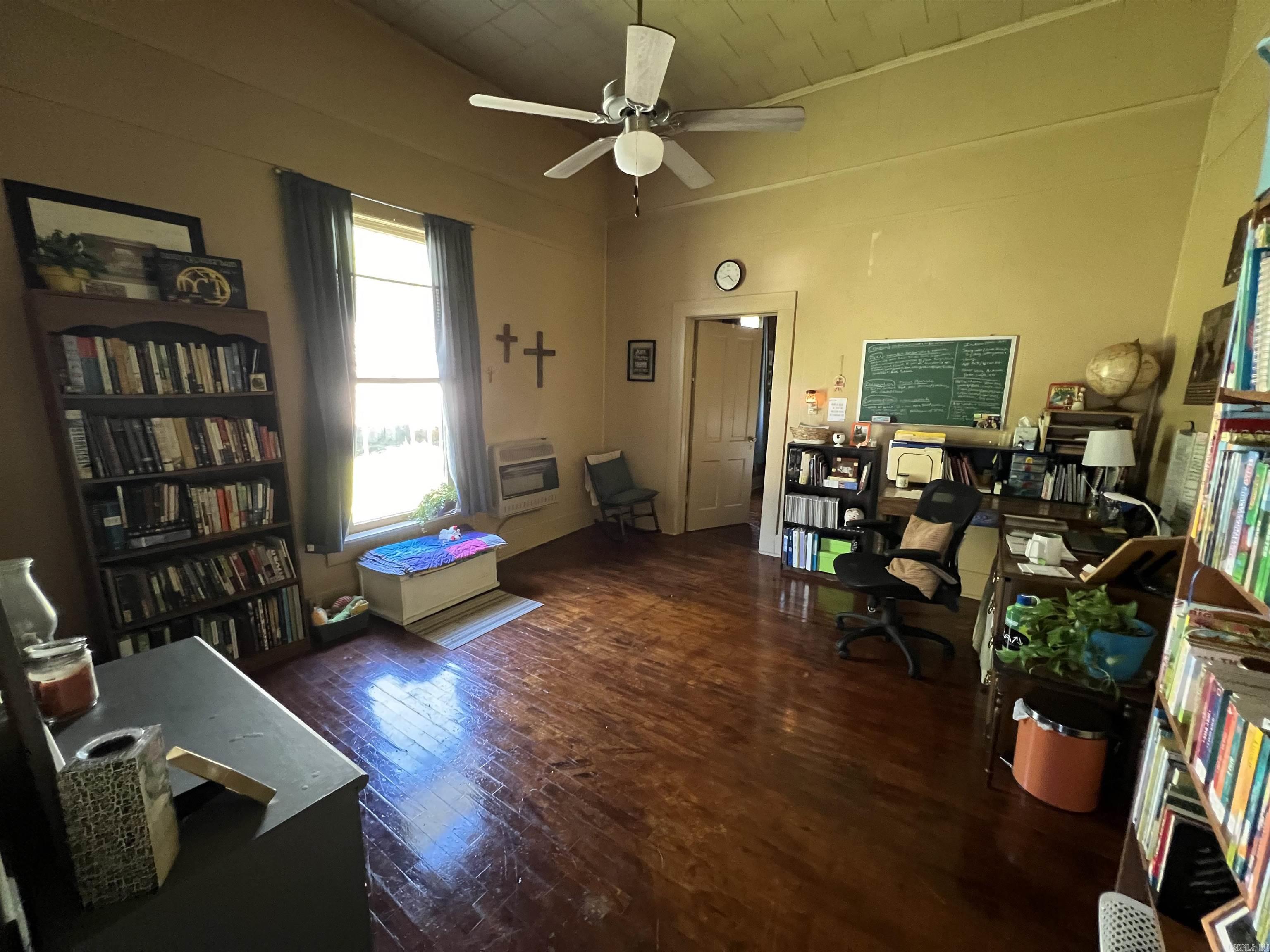 Hillcrest #1 - Residential