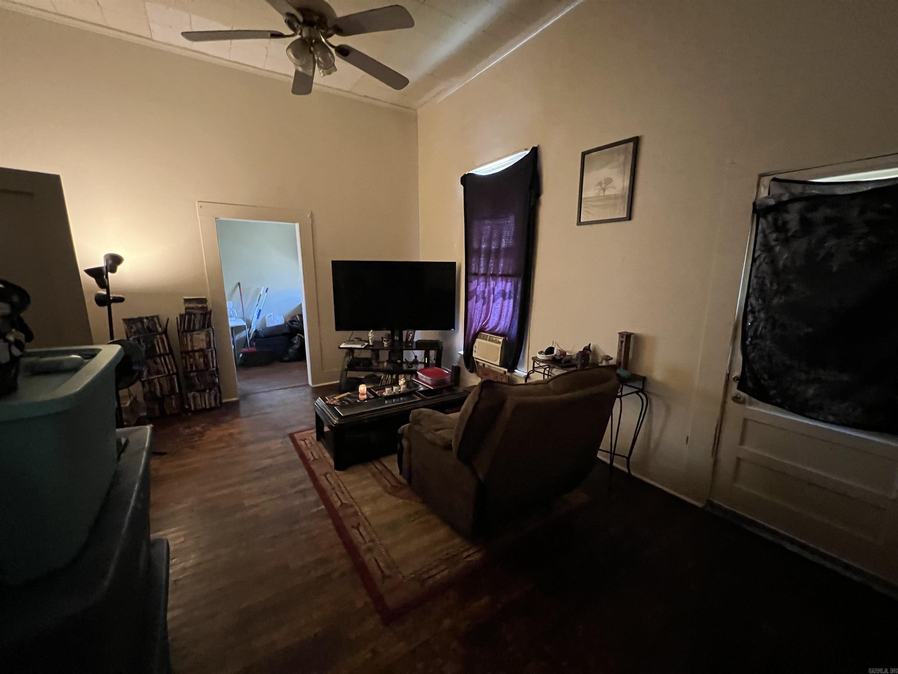 Hillcrest #1 - Residential