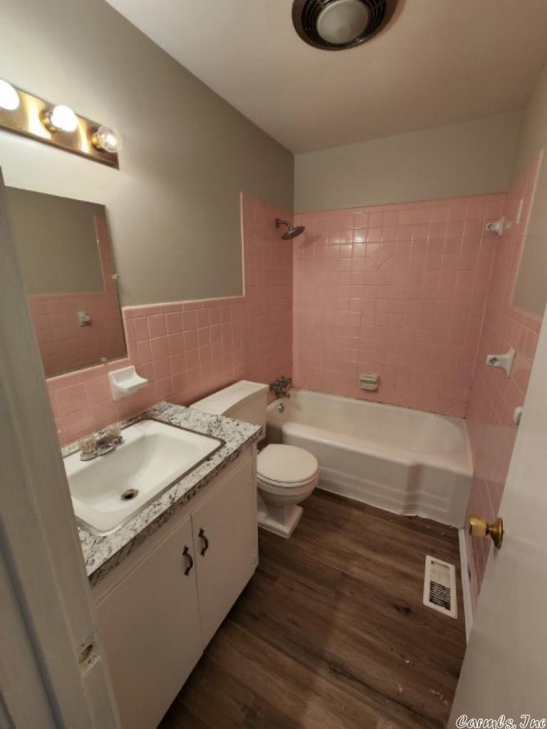 Suggs - Residential Lease