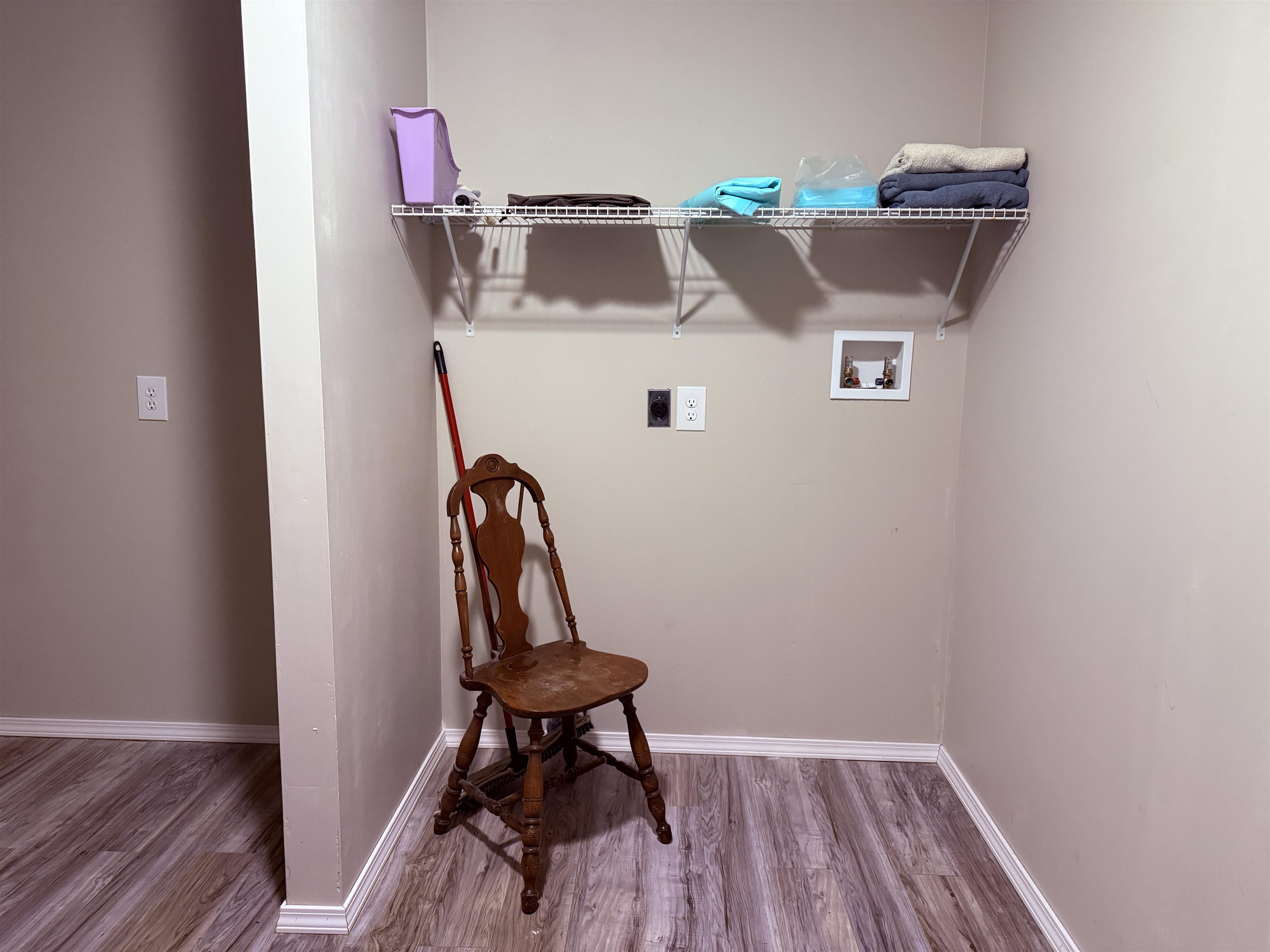 Original Hardy - Commercial Sale