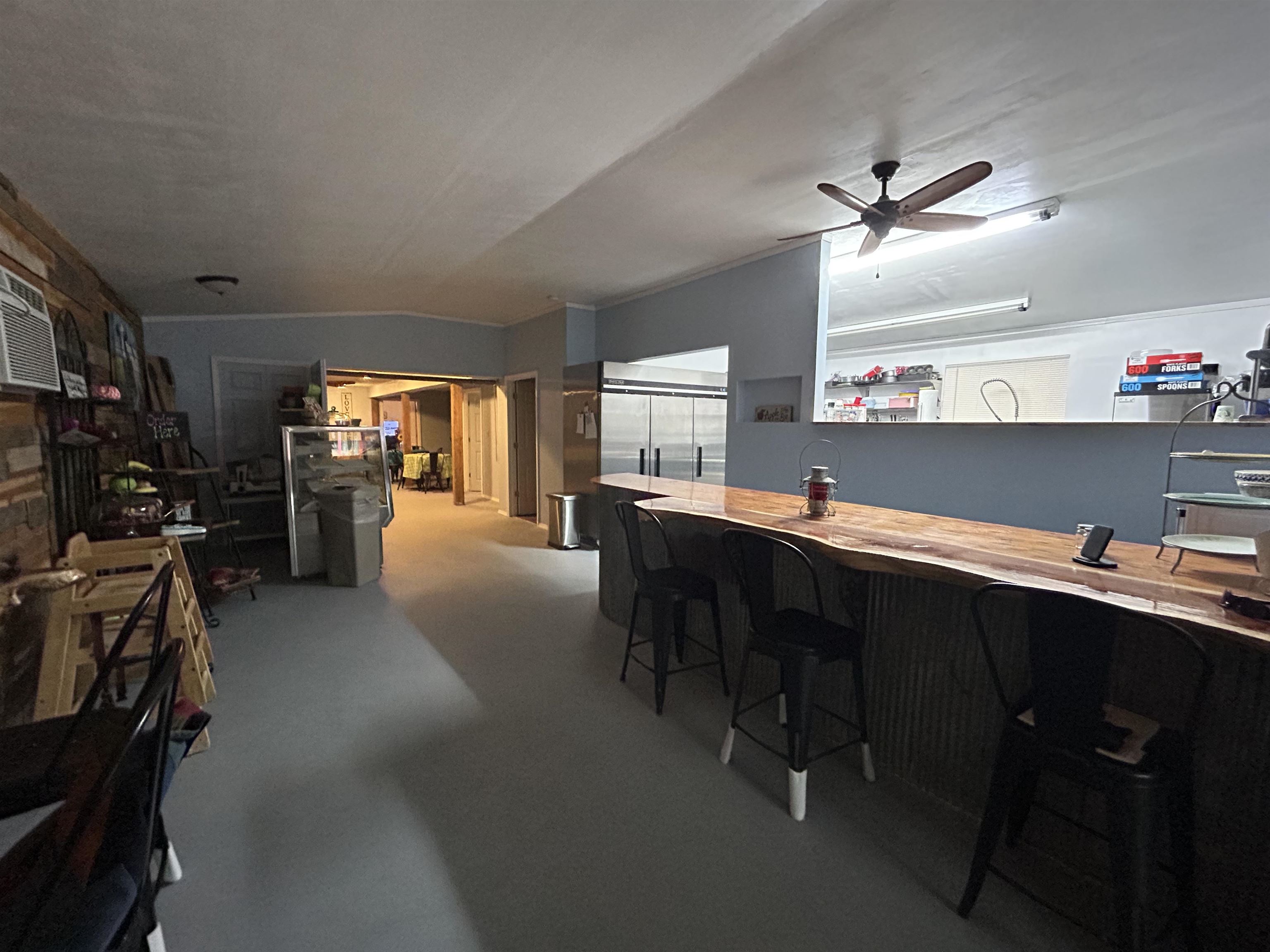 Original Hardy - Commercial Sale