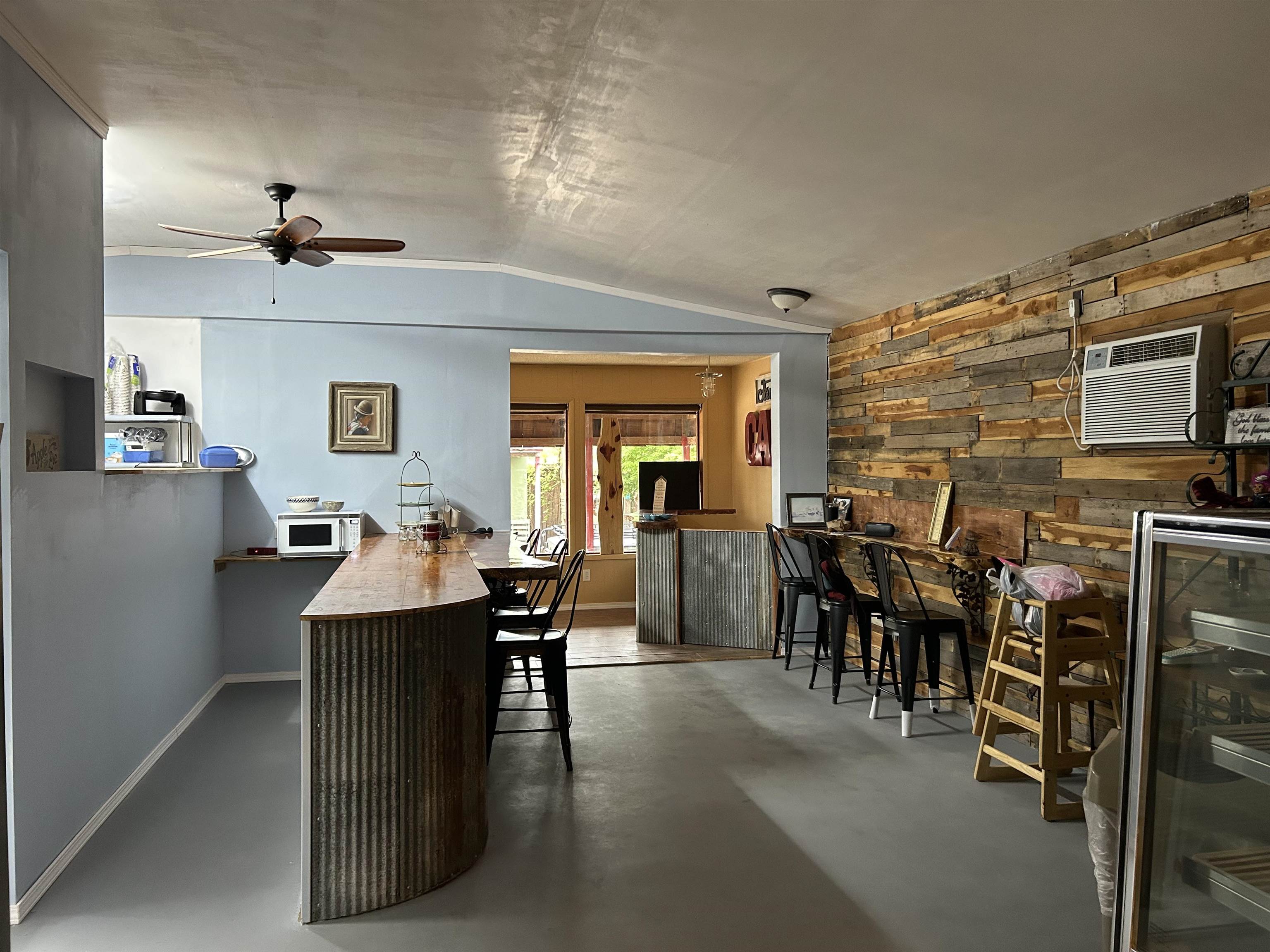 Original Hardy - Commercial Sale