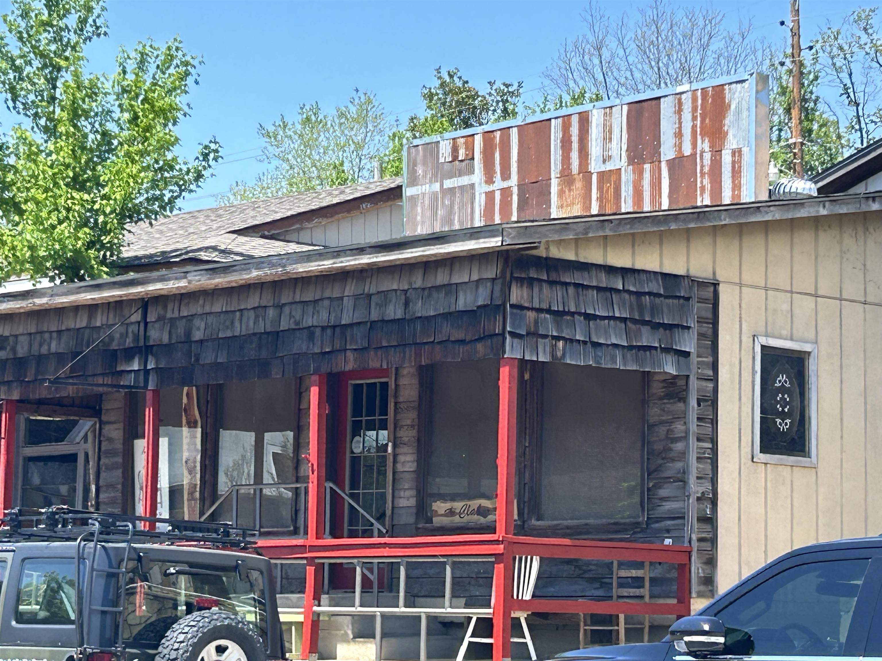 Original Hardy - Commercial Sale