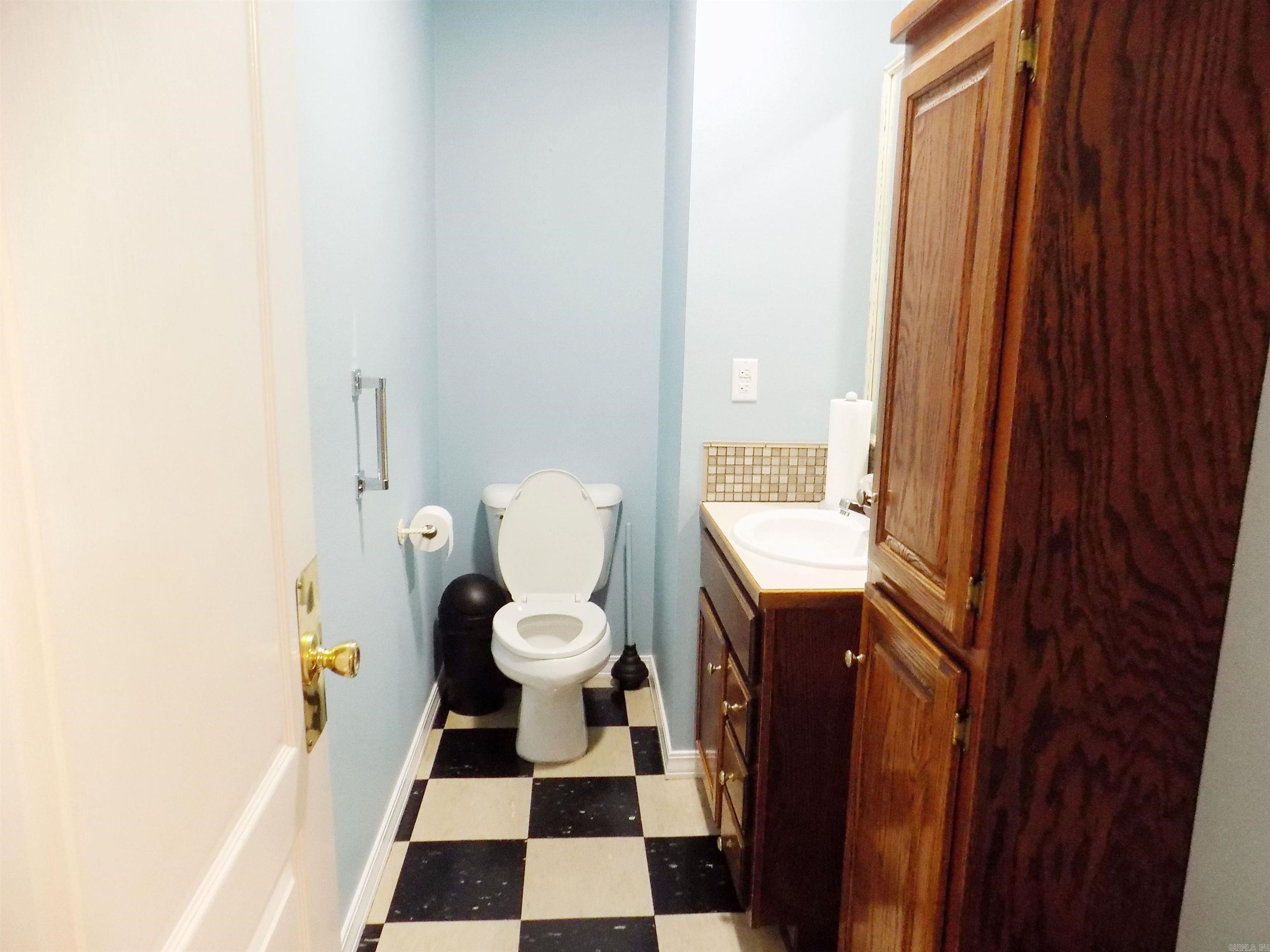Millers Mall - Commercial Lease