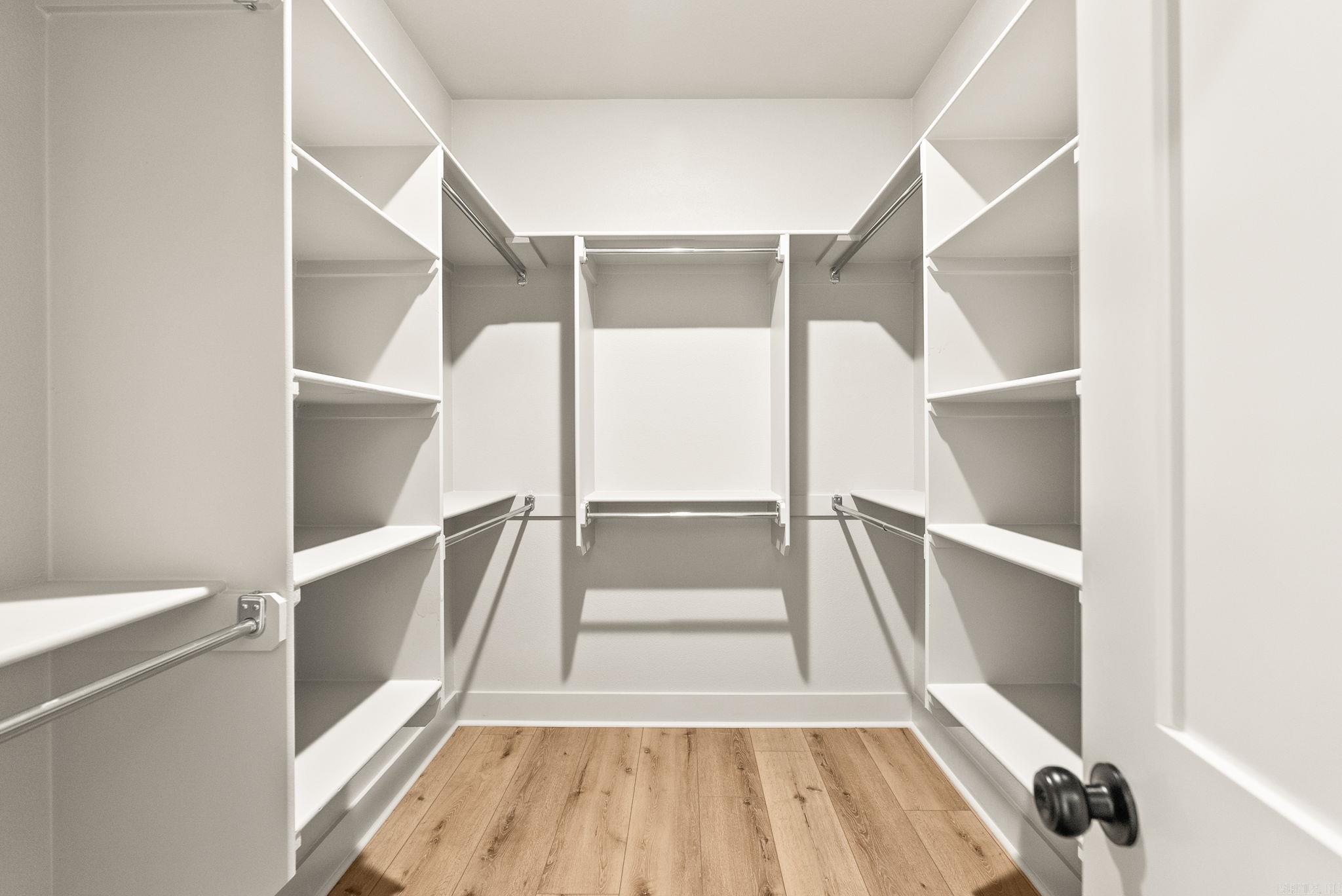 HIDDEN VALLEY ESTATES - Residential