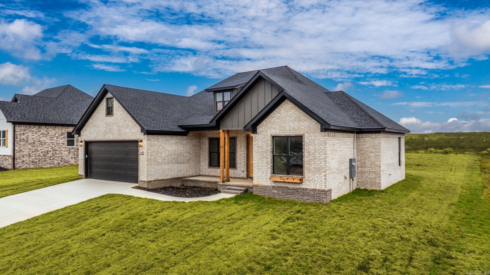 HIDDEN VALLEY ESTATES - Residential