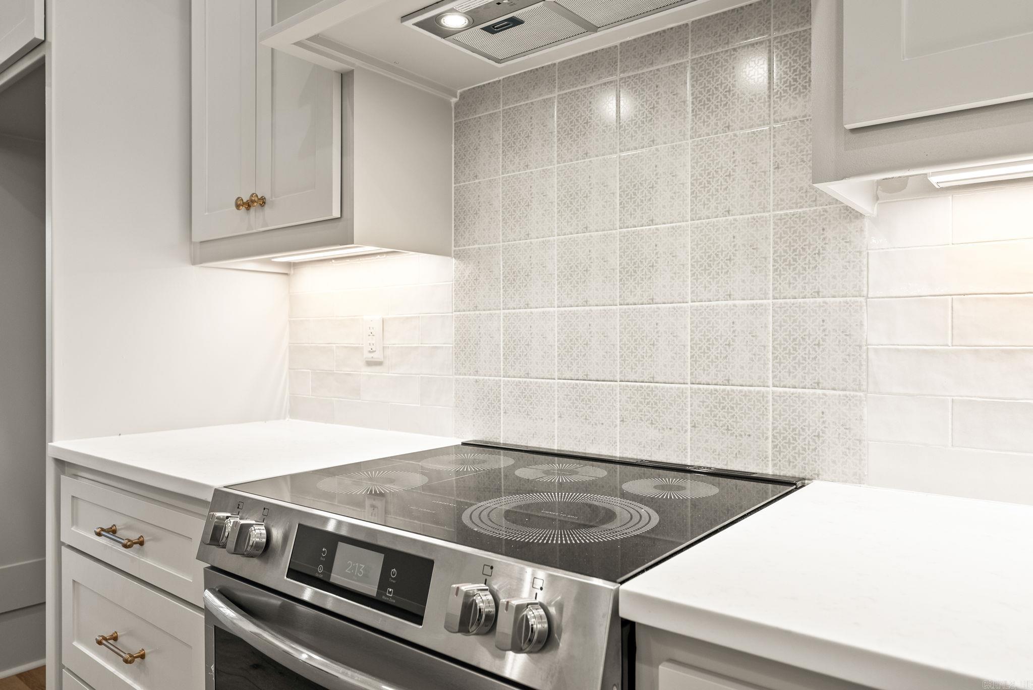 HIDDEN VALLEY ESTATES - Residential