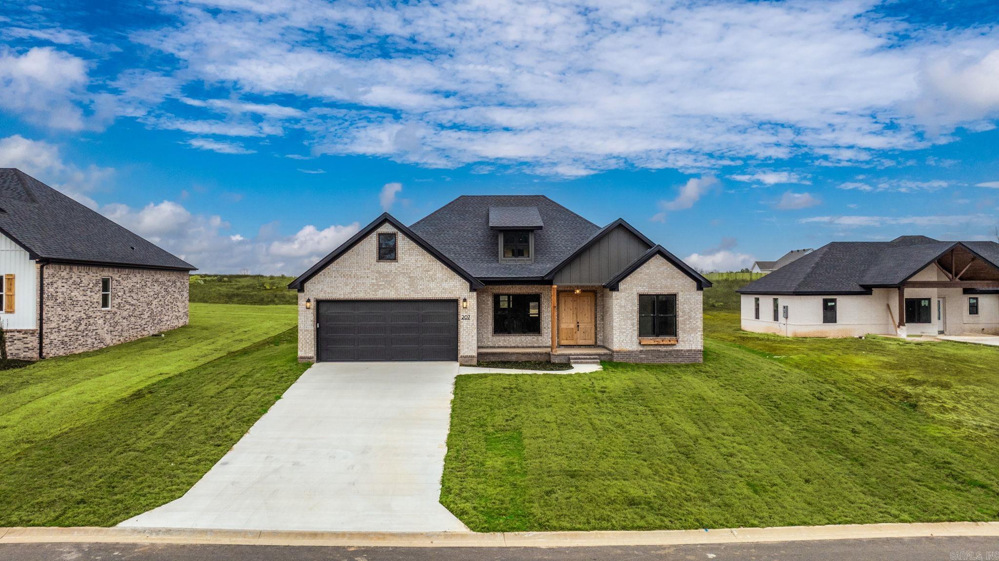 HIDDEN VALLEY ESTATES - Residential