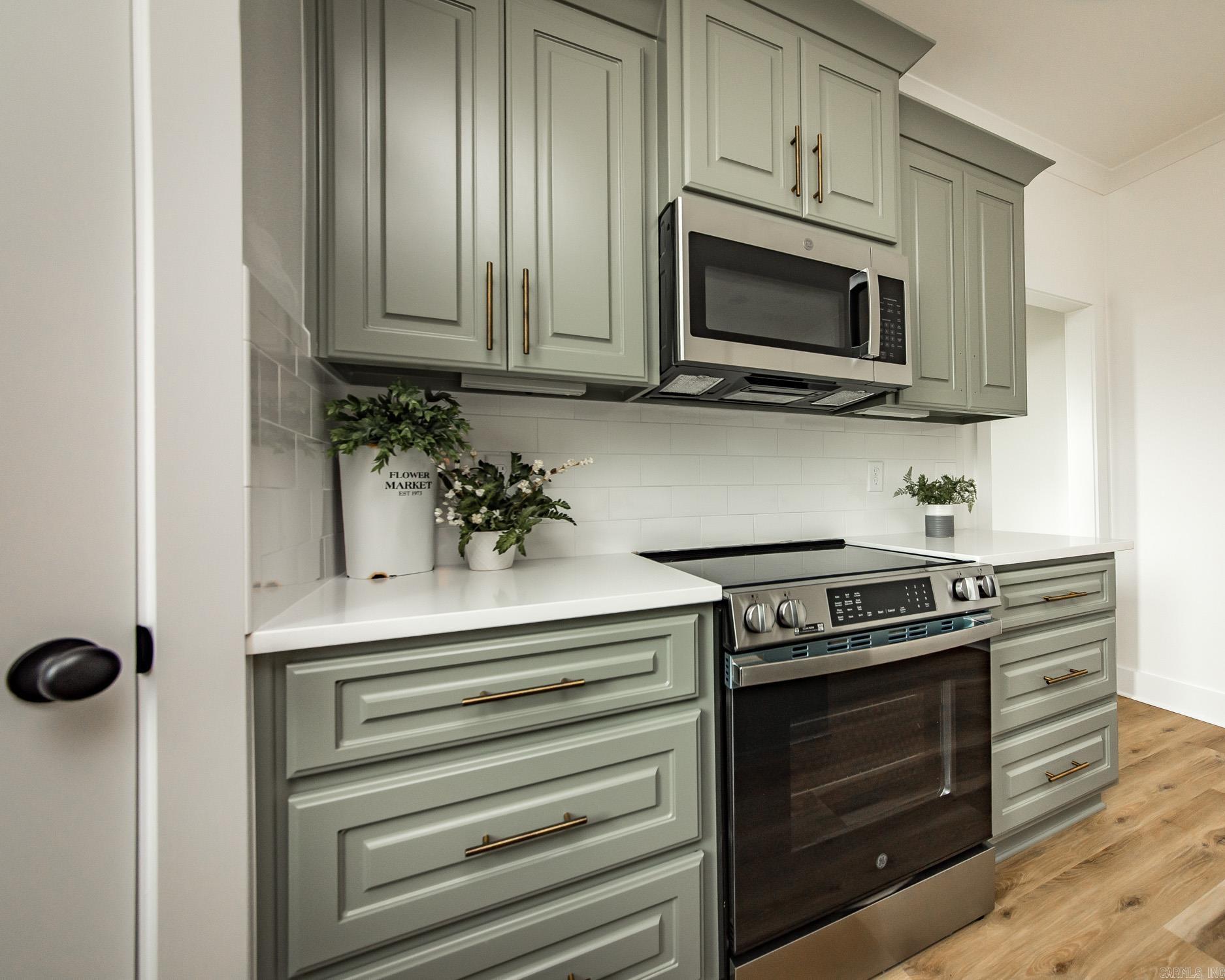 GREYSTONE - Residential