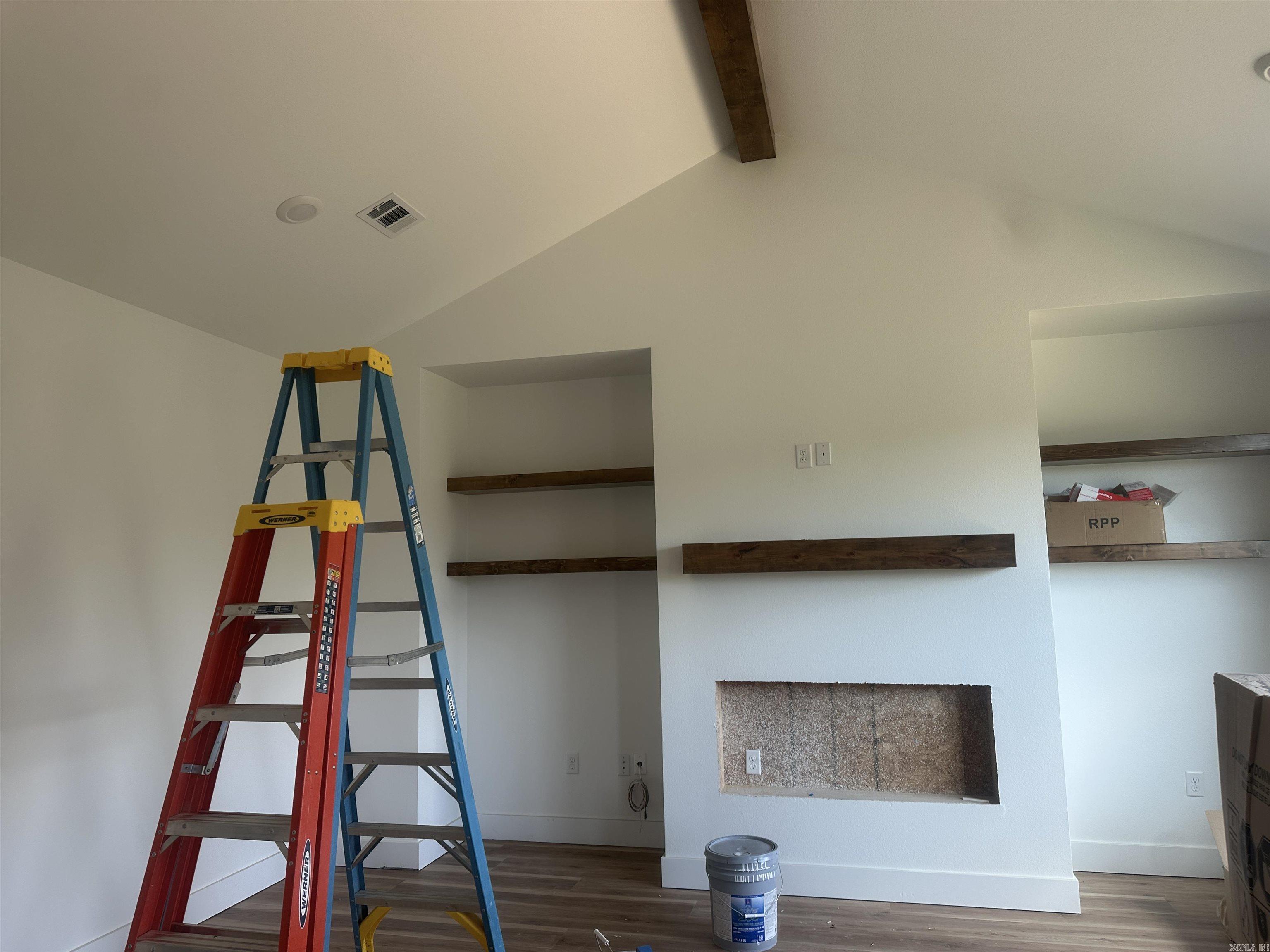 GREYSTONE - Residential