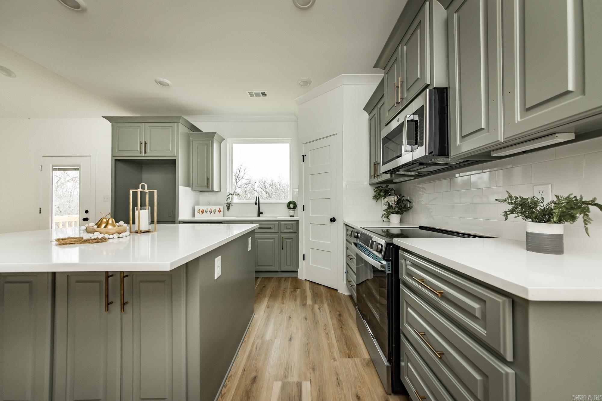 GREYSTONE - Residential