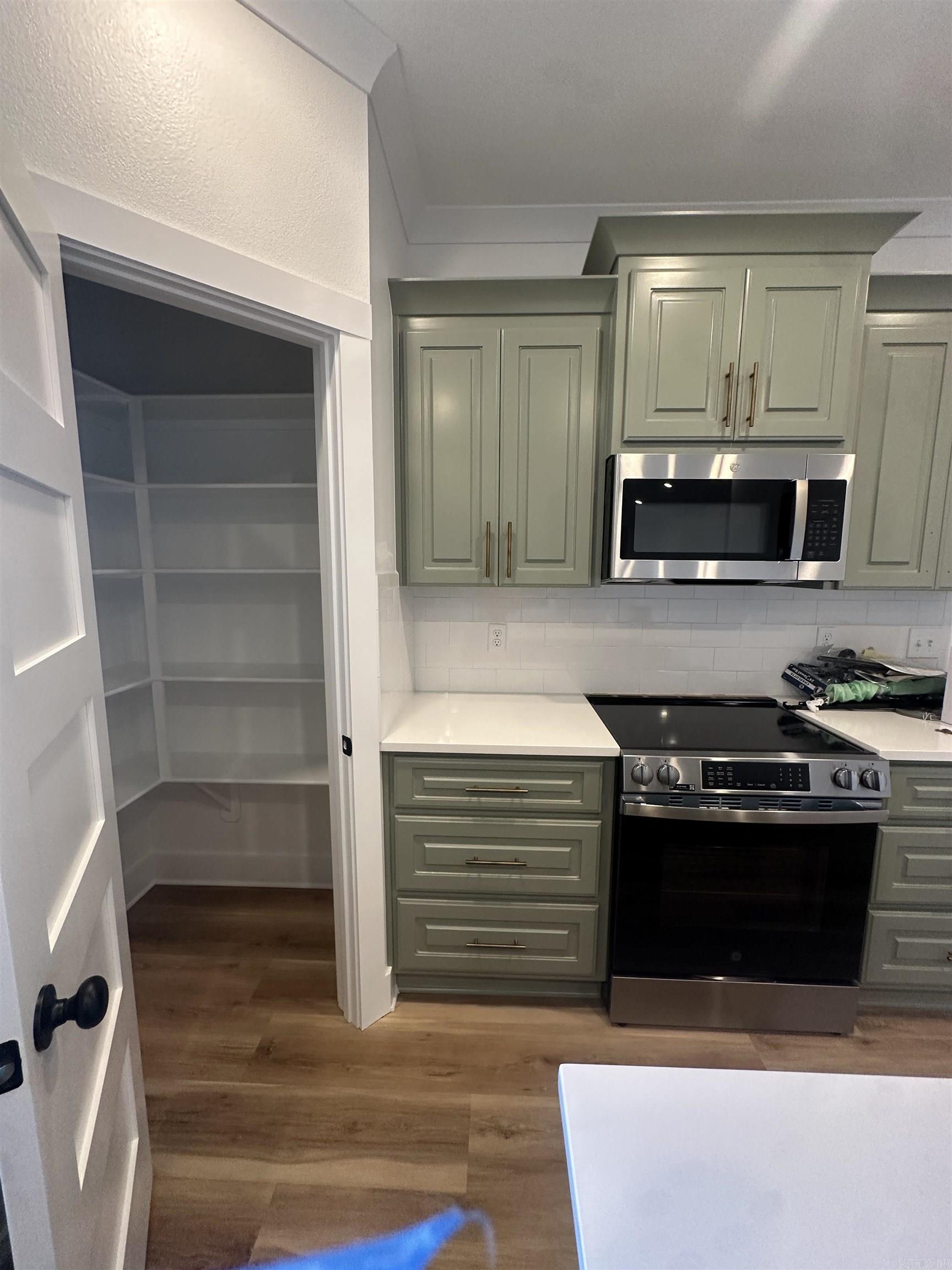 GREYSTONE - Residential