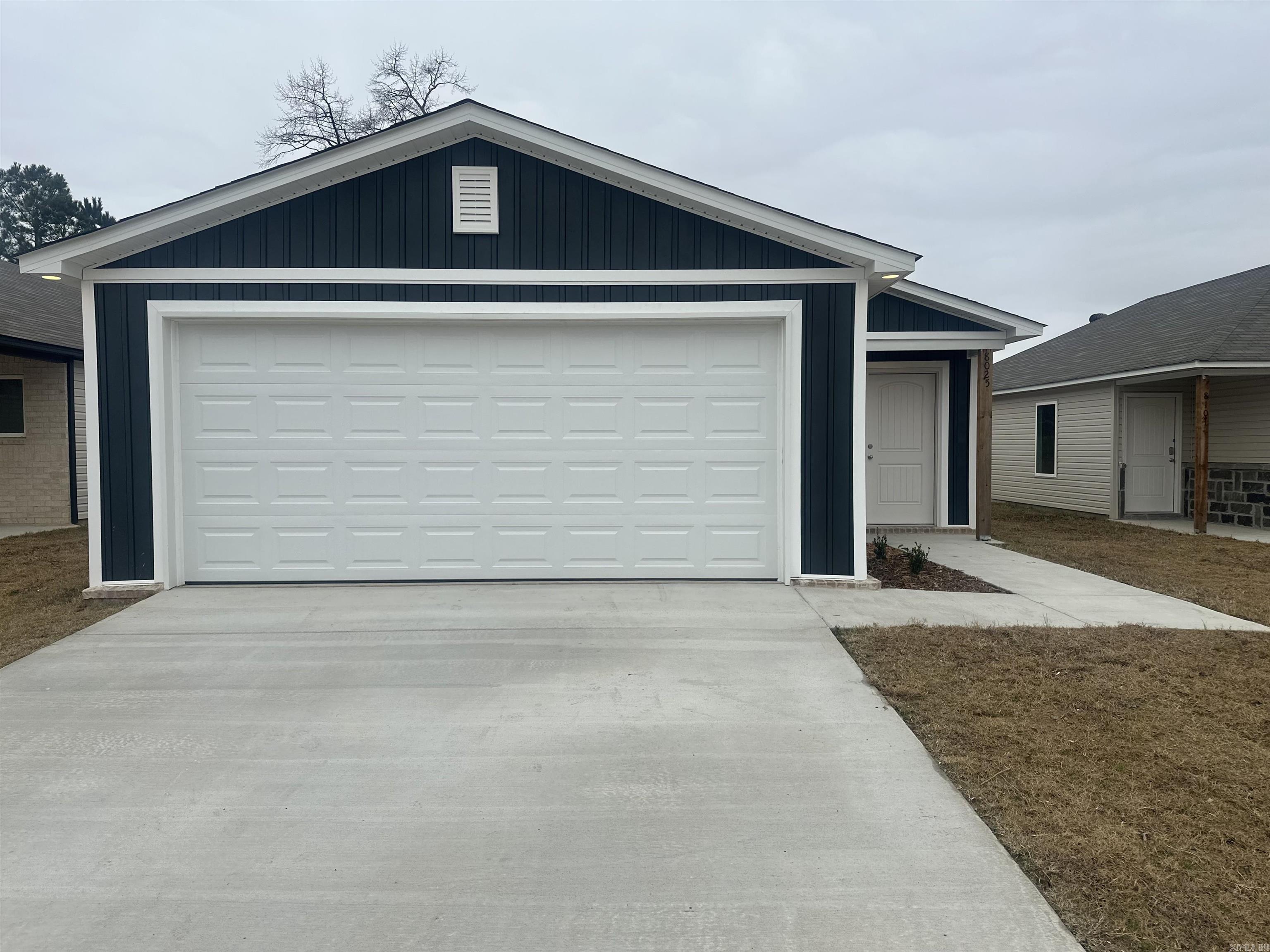 COUNTRY CLUB OF ARK THE - Residential