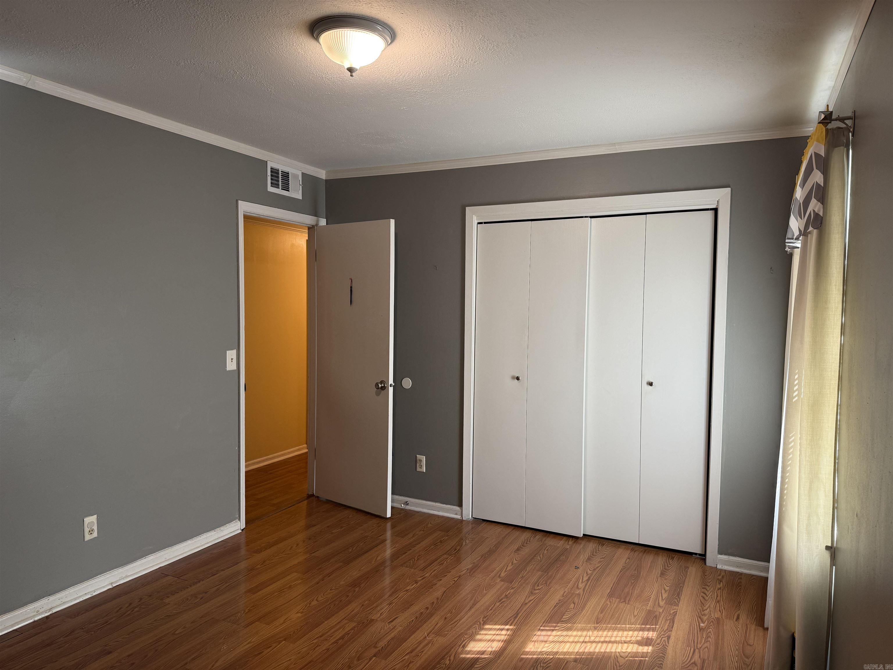 PLANTATION ACRES - Residential