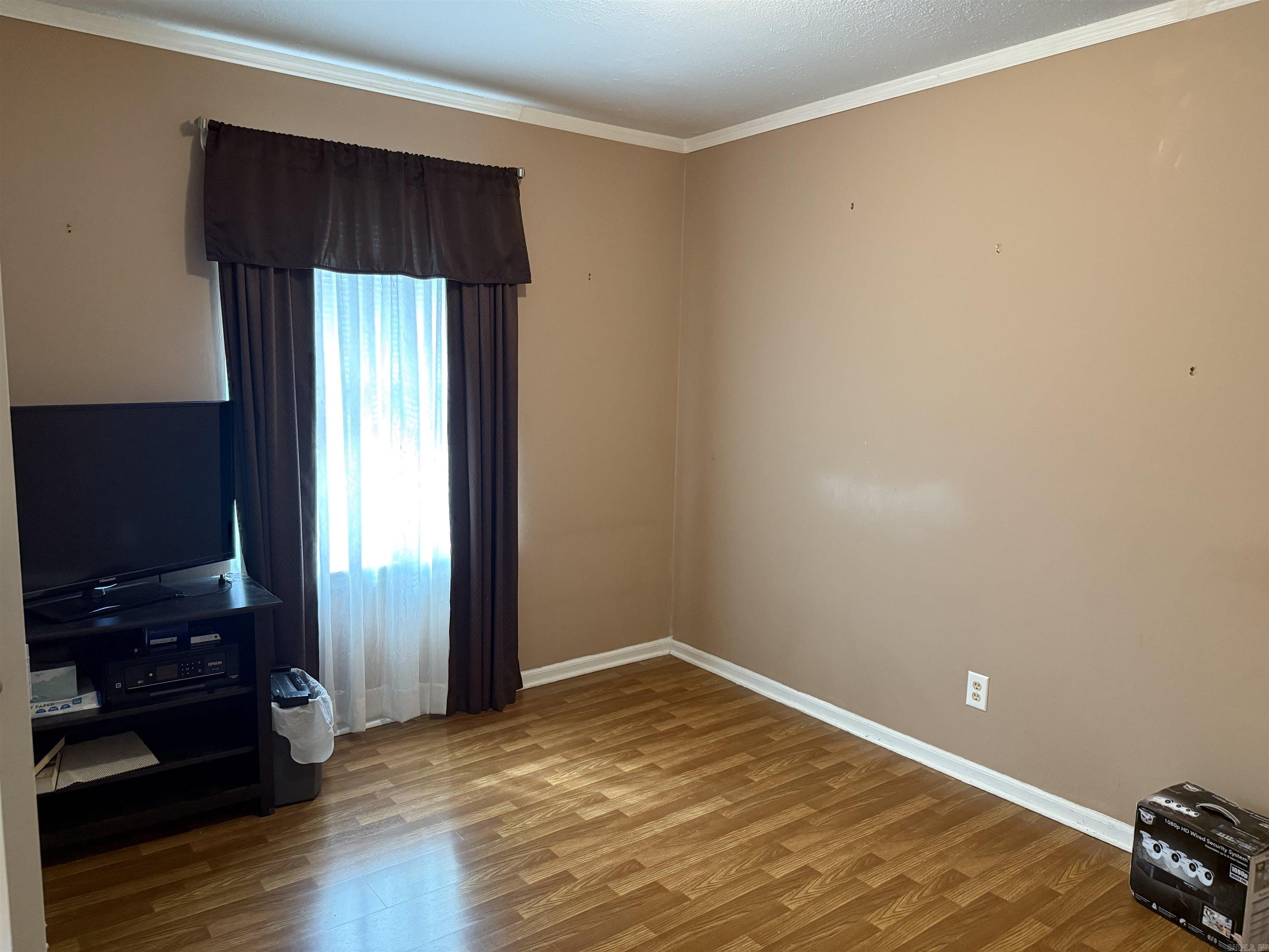 PLANTATION ACRES - Residential