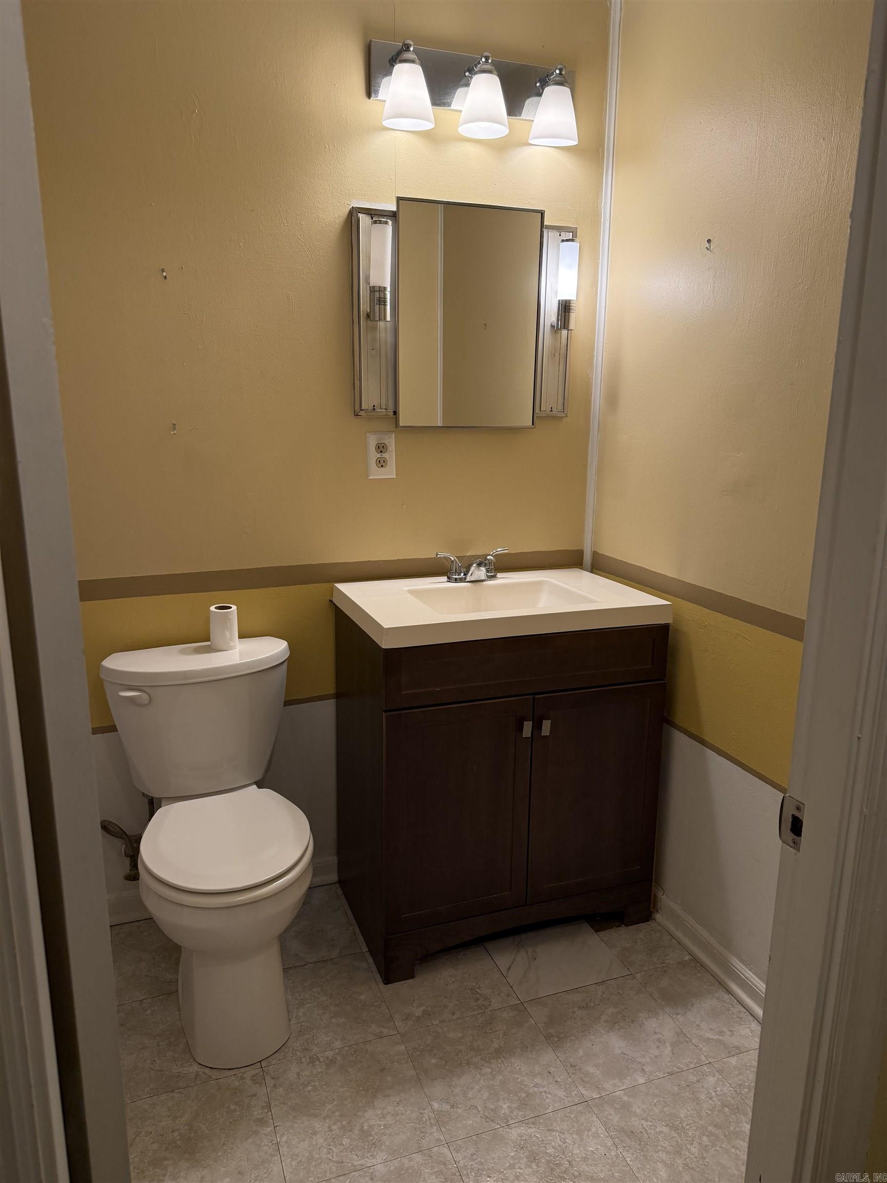 PLANTATION ACRES - Residential