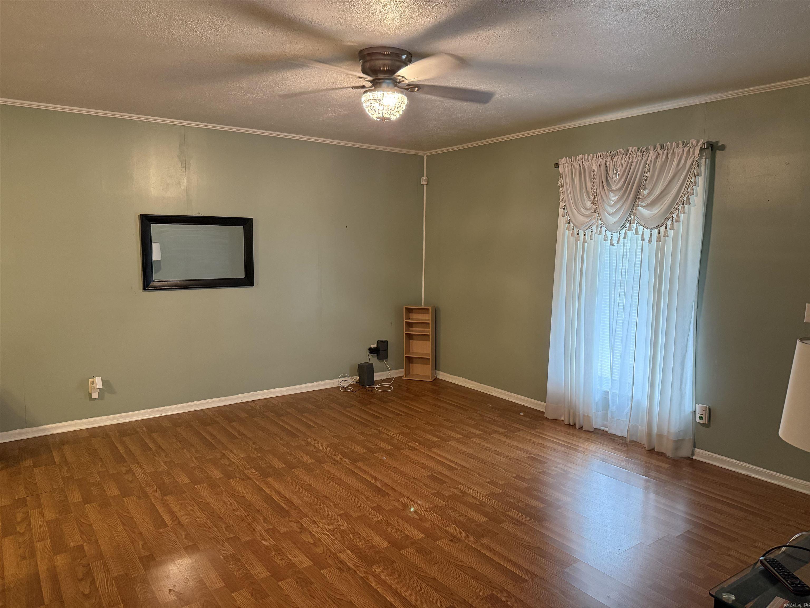 PLANTATION ACRES - Residential