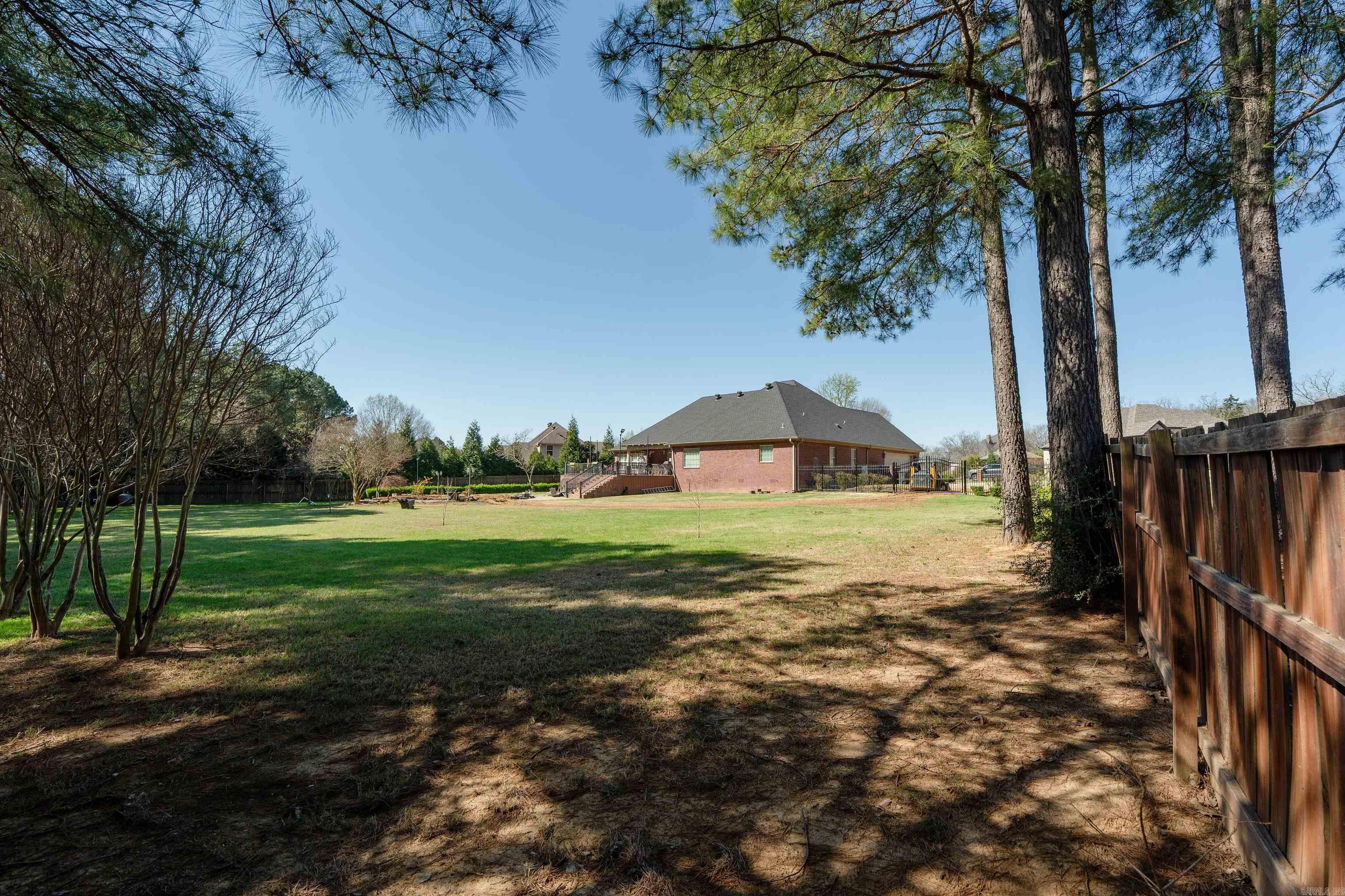 CLUB WEST ESTATES - Residential