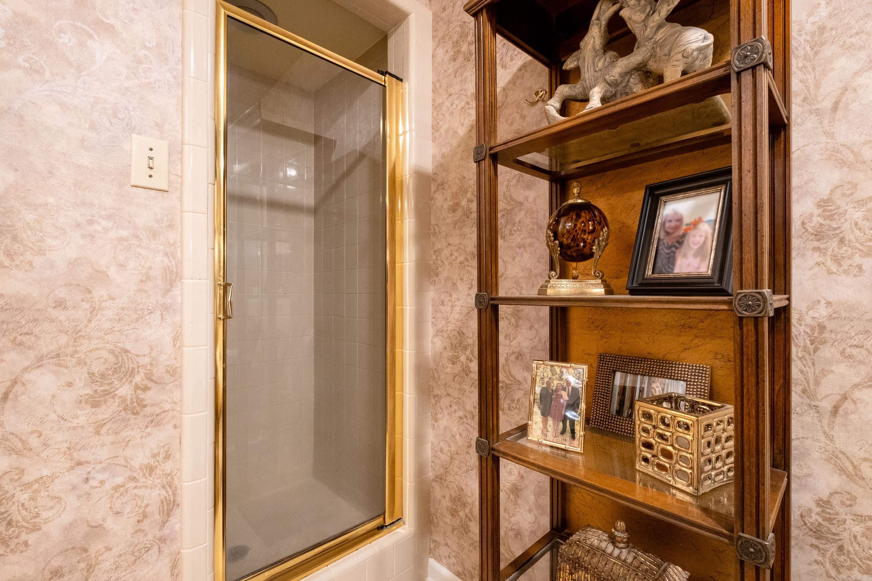 Windsor Court HPR - Residential