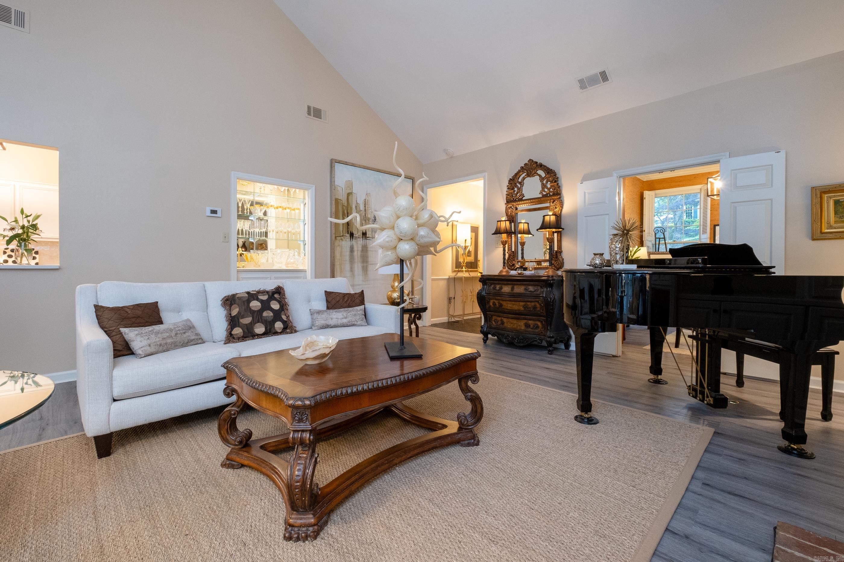 Windsor Court HPR - Residential