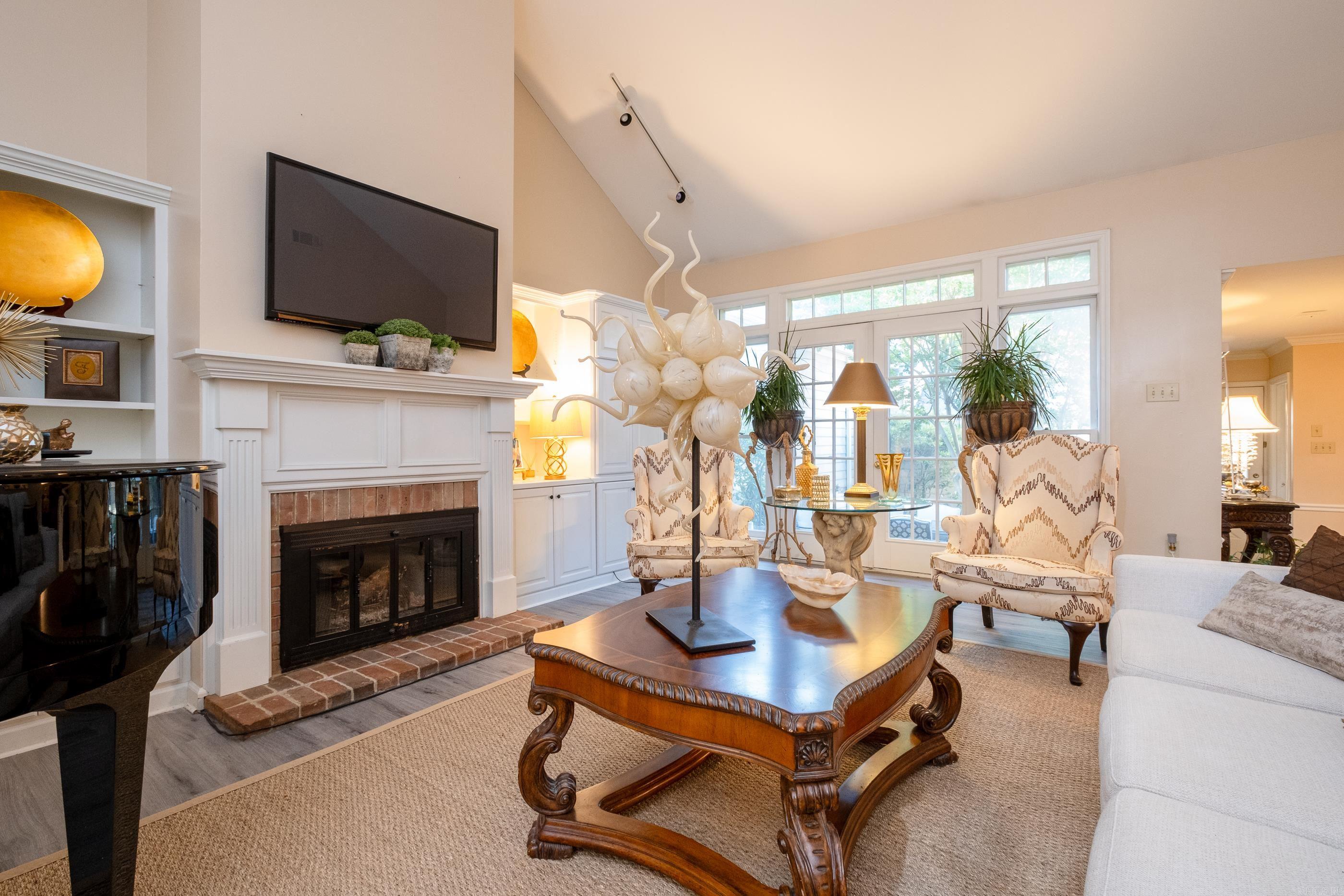 Windsor Court HPR - Residential