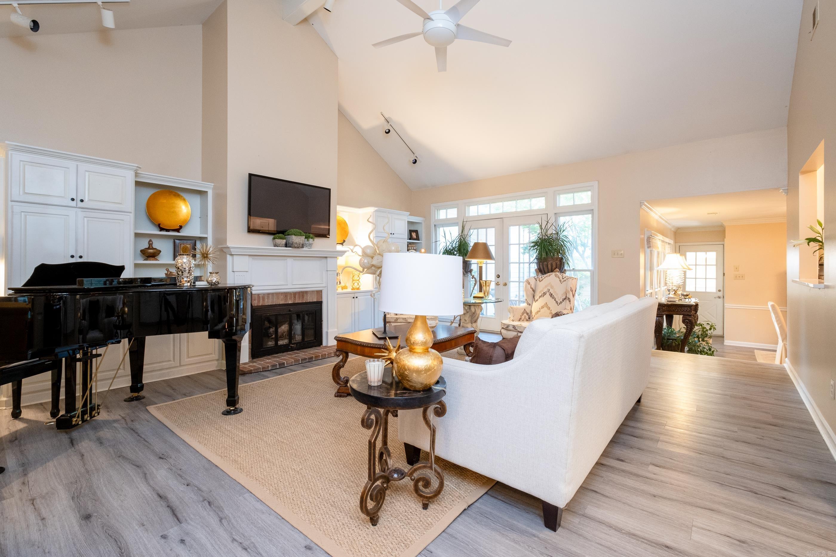 Windsor Court HPR - Residential