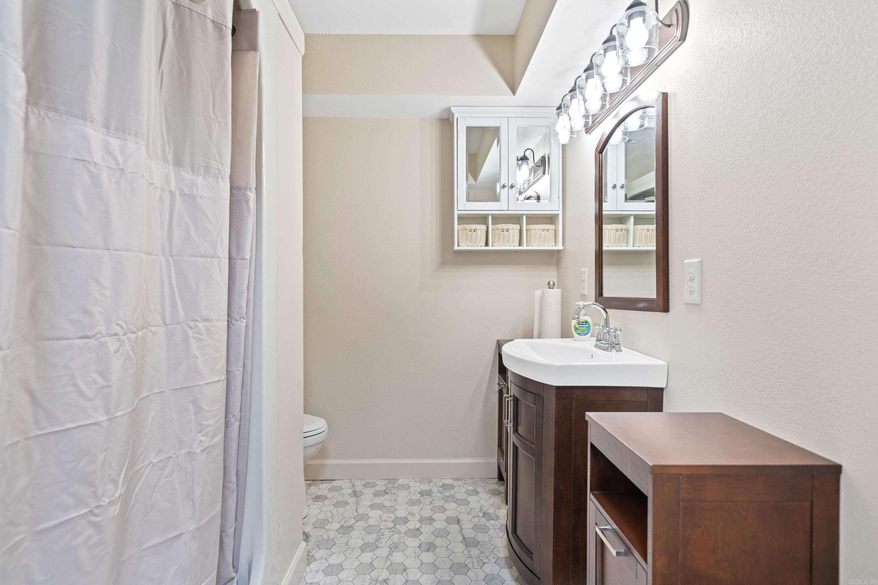 Burroughs JH - Residential