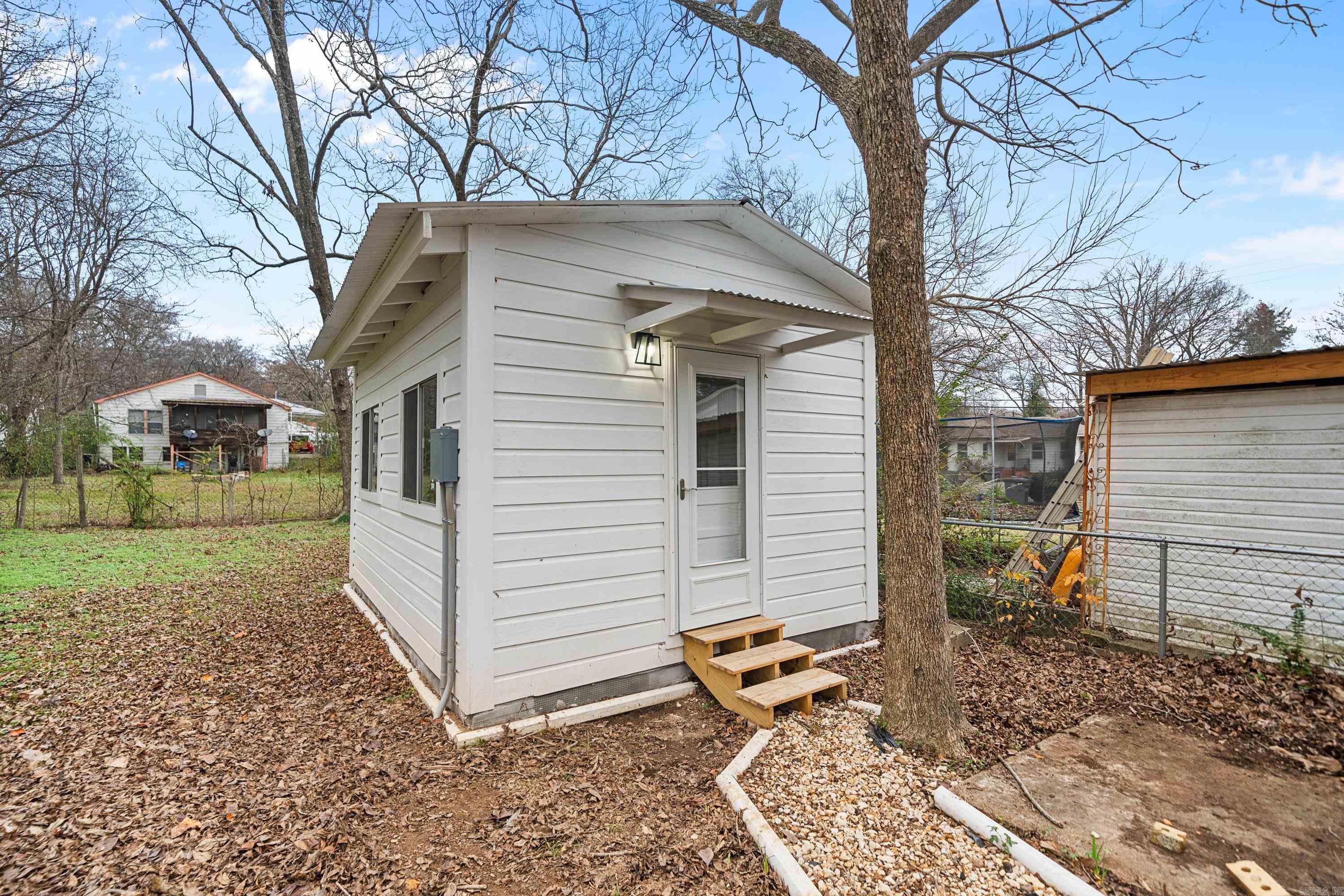 Burroughs JH - Residential