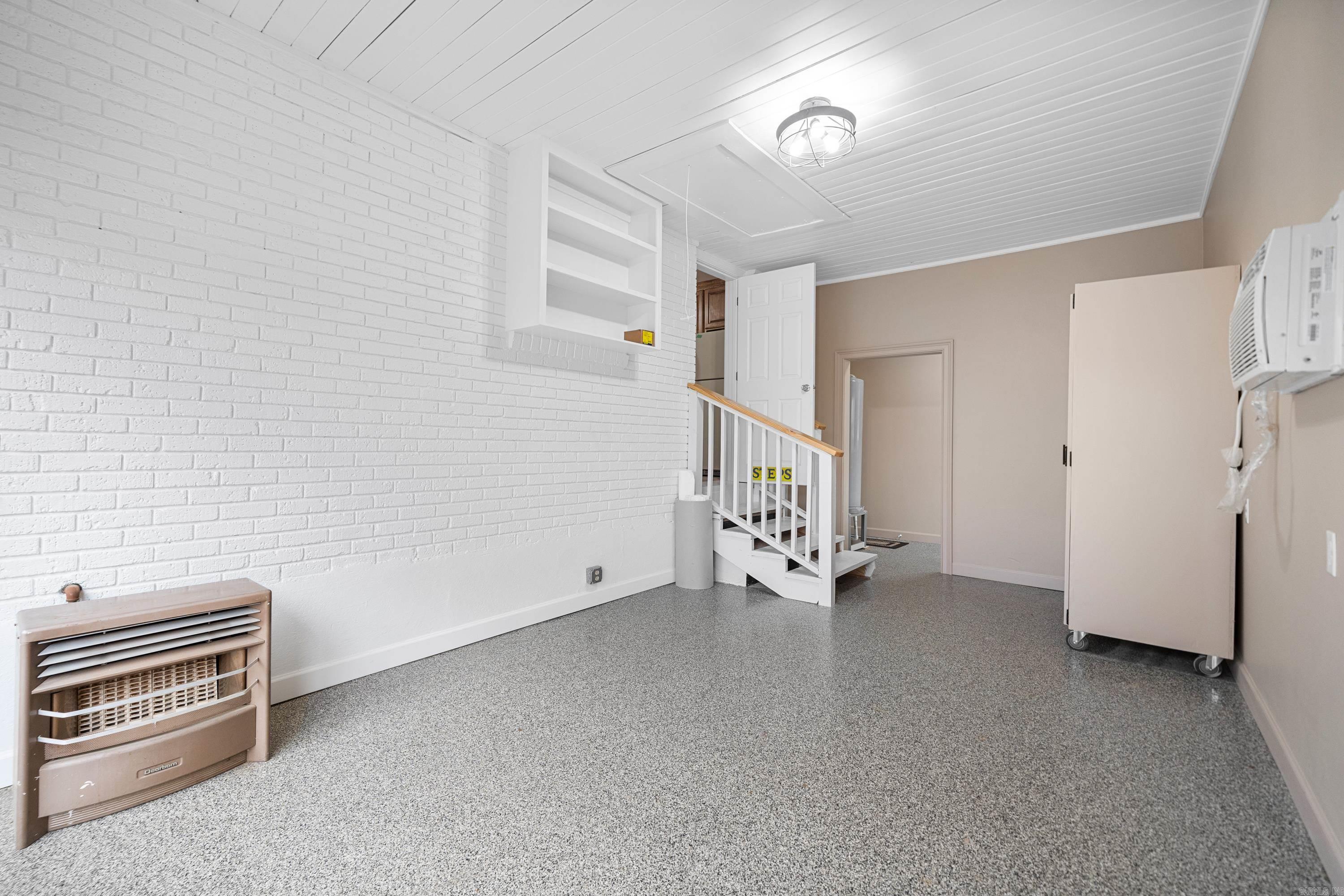 Burroughs JH - Residential