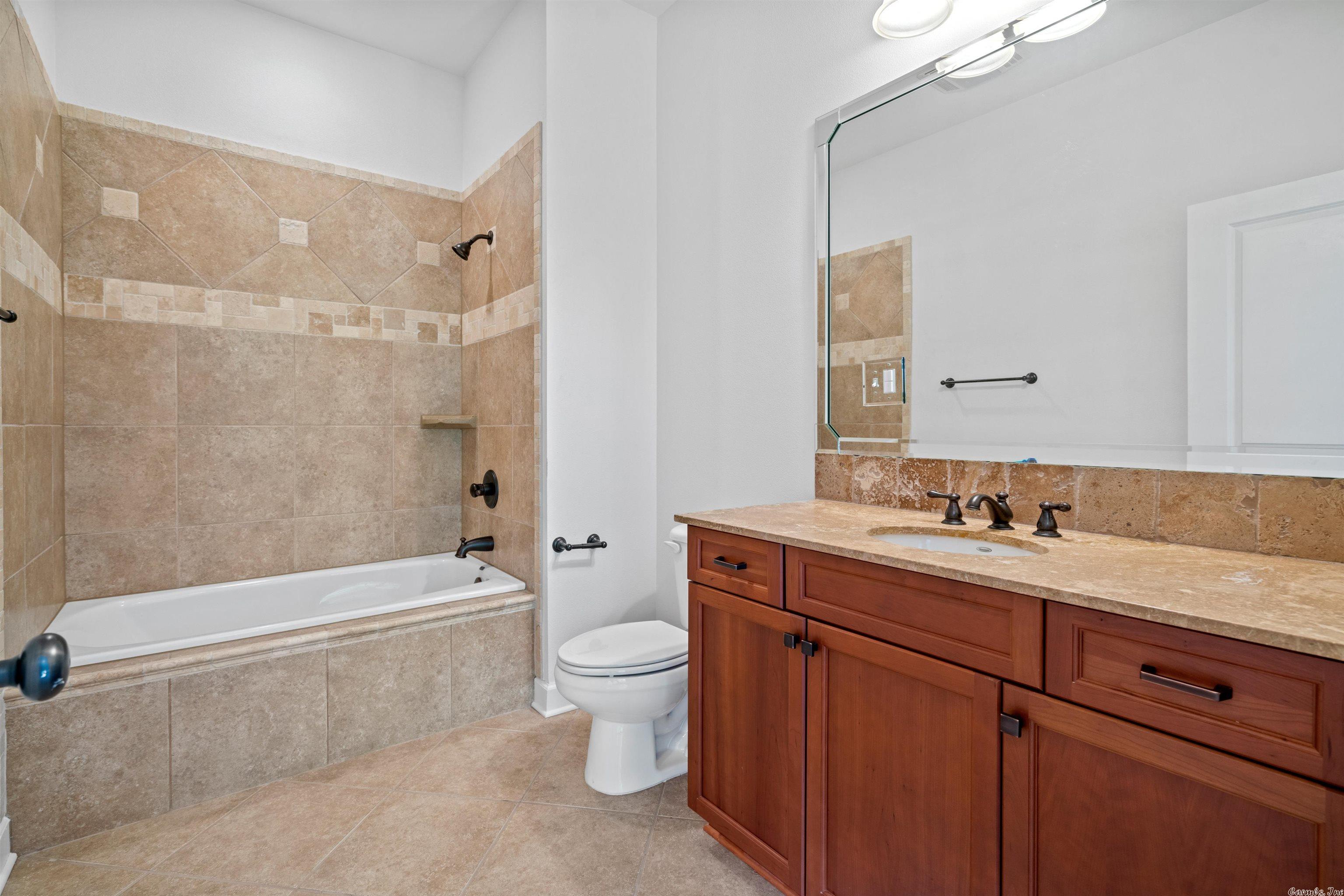 BEL LAGO HPR - Residential
