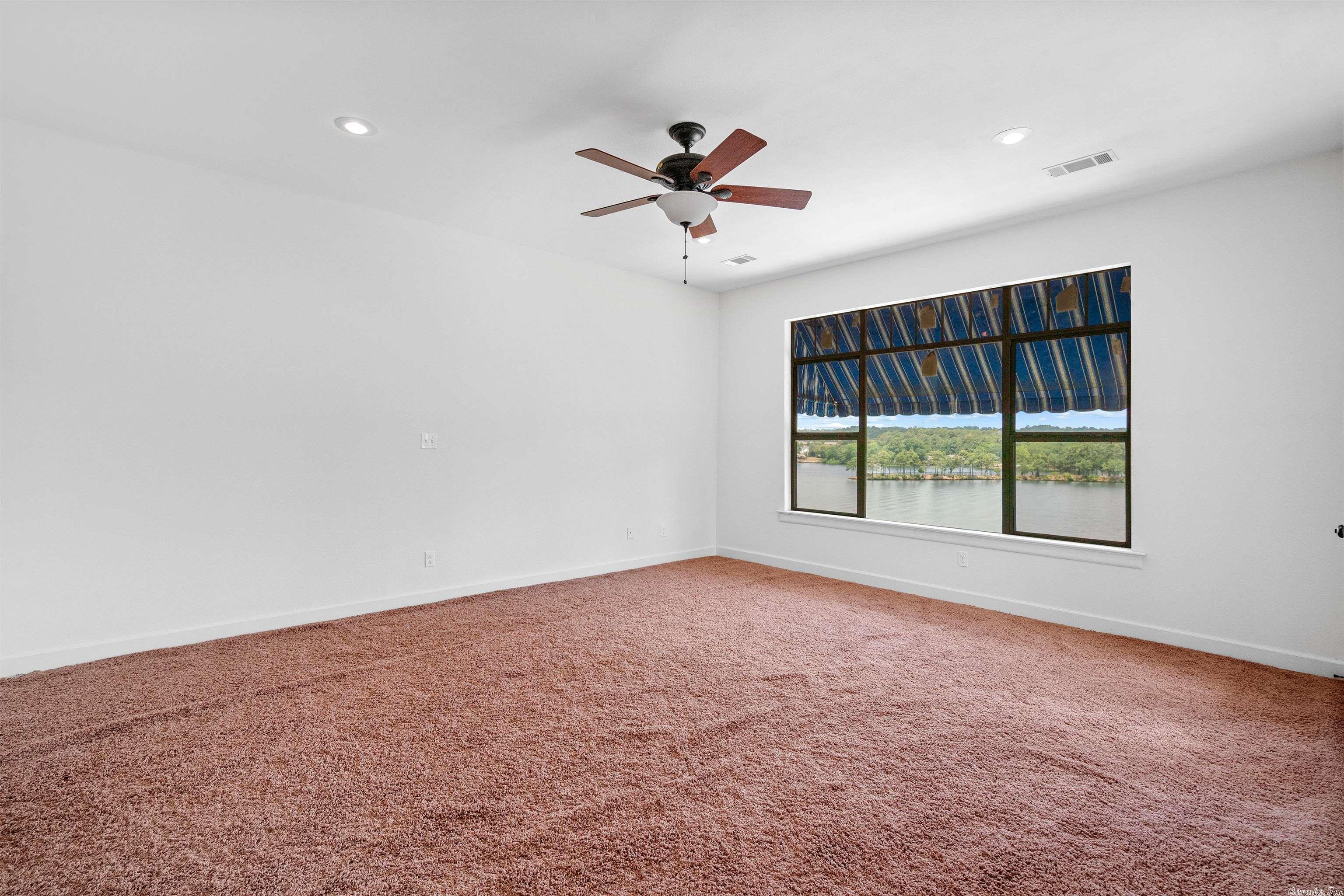 BEL LAGO HPR - Residential