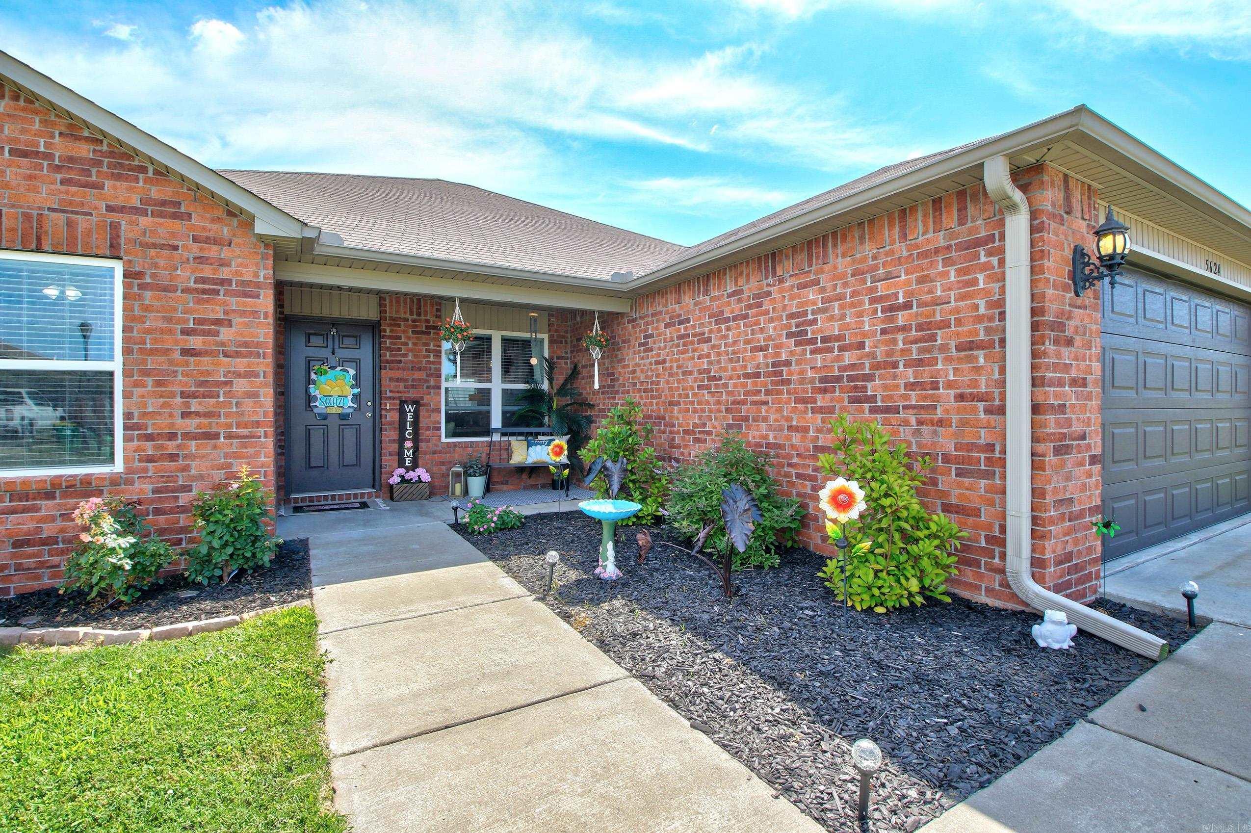 TRAMMEL ESTATES - Residential