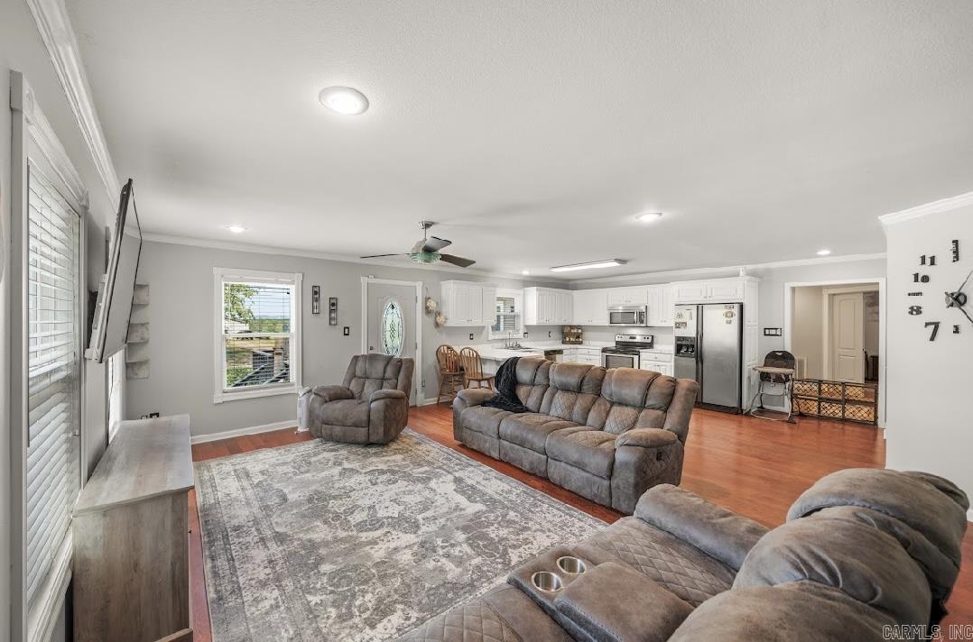 Lakeside - Residential