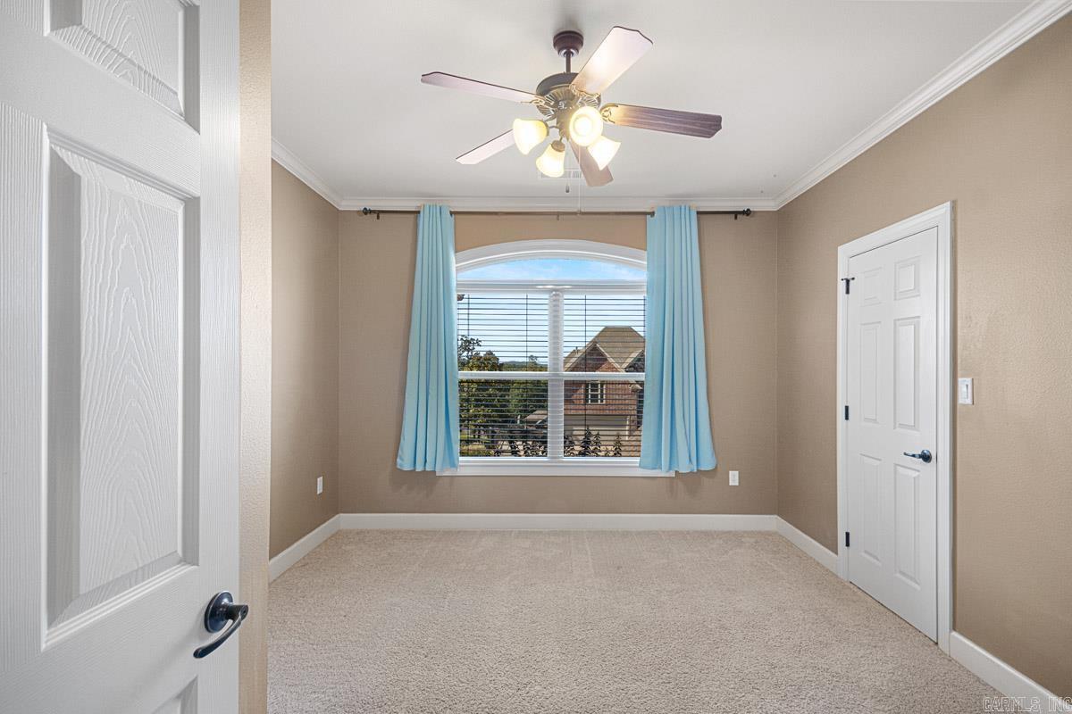 CHENAL VALLEY EPERNAY PLACE - Residential