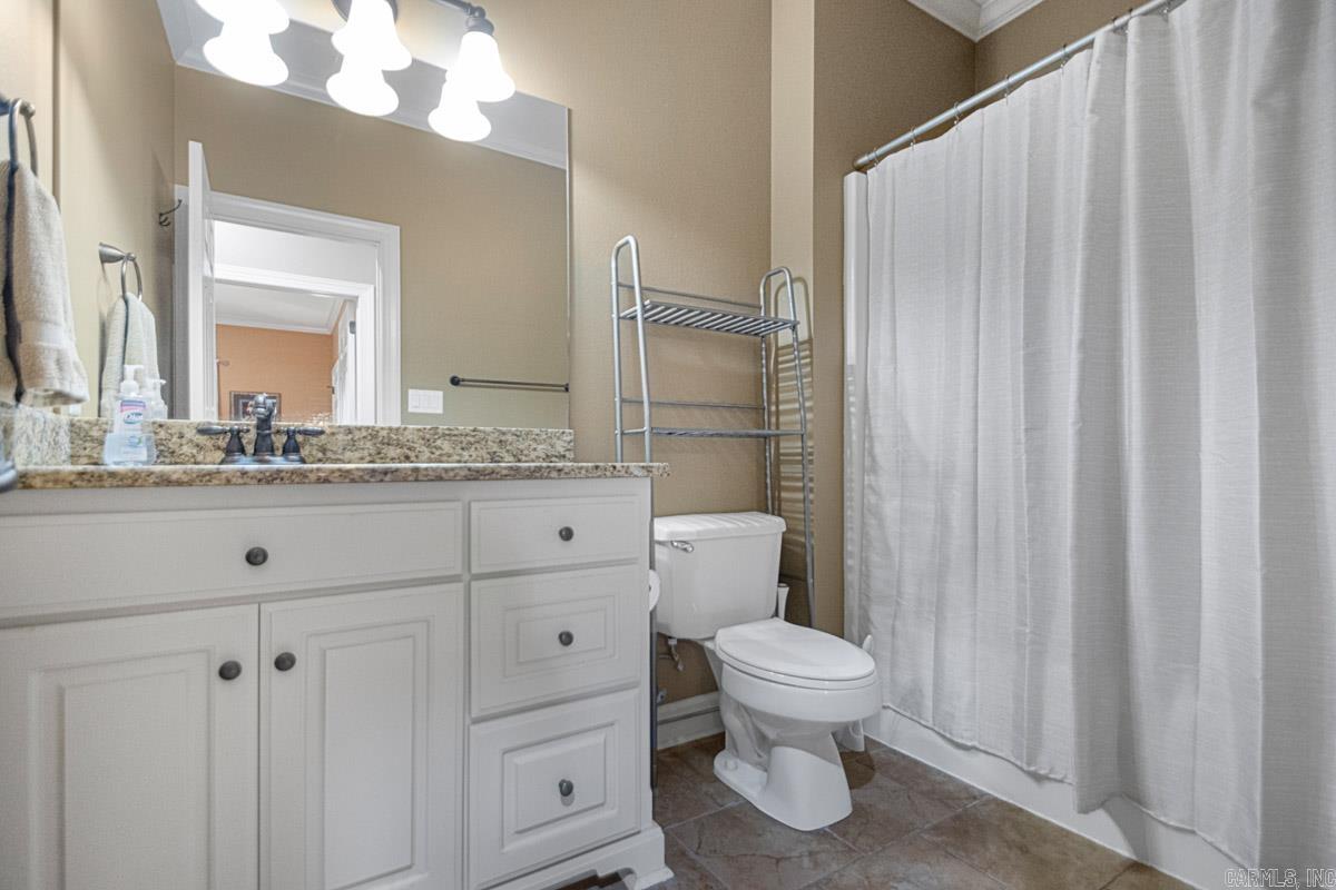 CHENAL VALLEY EPERNAY PLACE - Residential