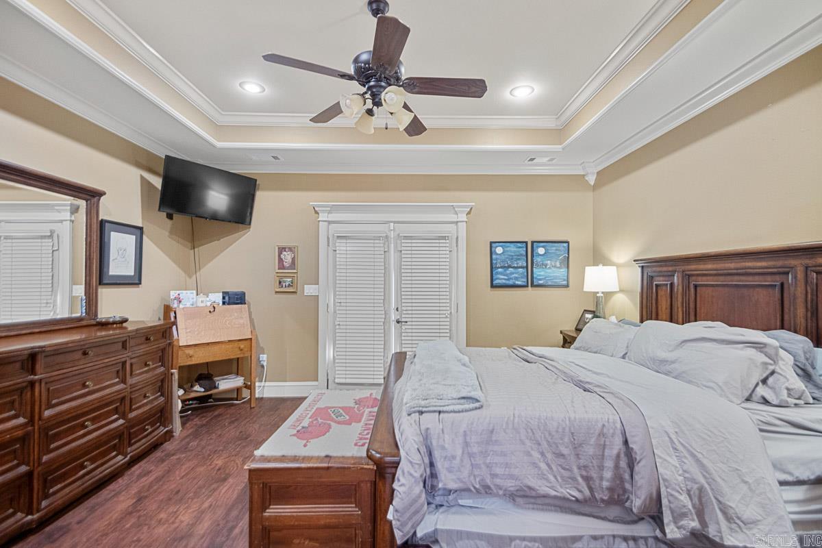 CHENAL VALLEY EPERNAY PLACE - Residential