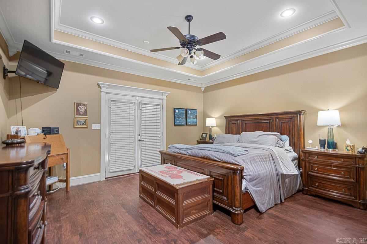 CHENAL VALLEY EPERNAY PLACE - Residential