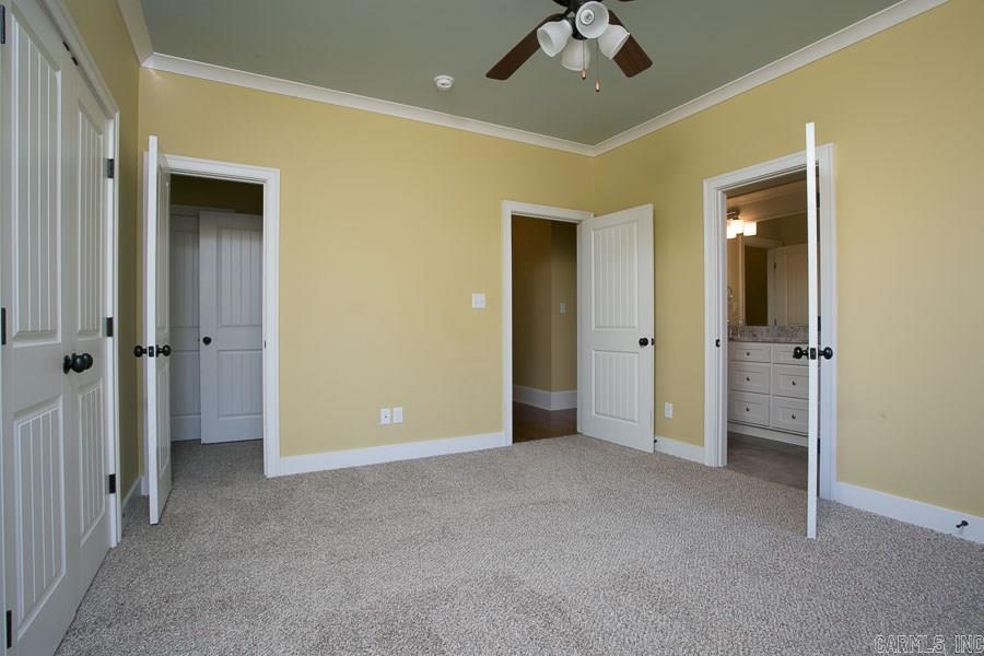 WOODLANDS EDGE - Residential