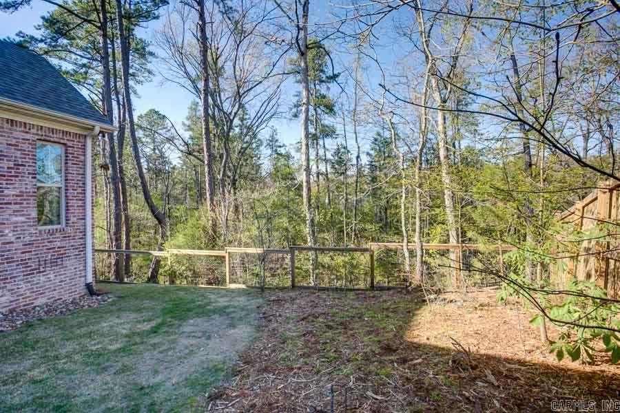 WOODLANDS EDGE - Residential