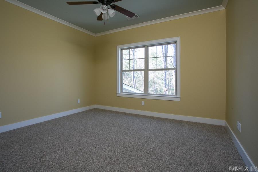 WOODLANDS EDGE - Residential